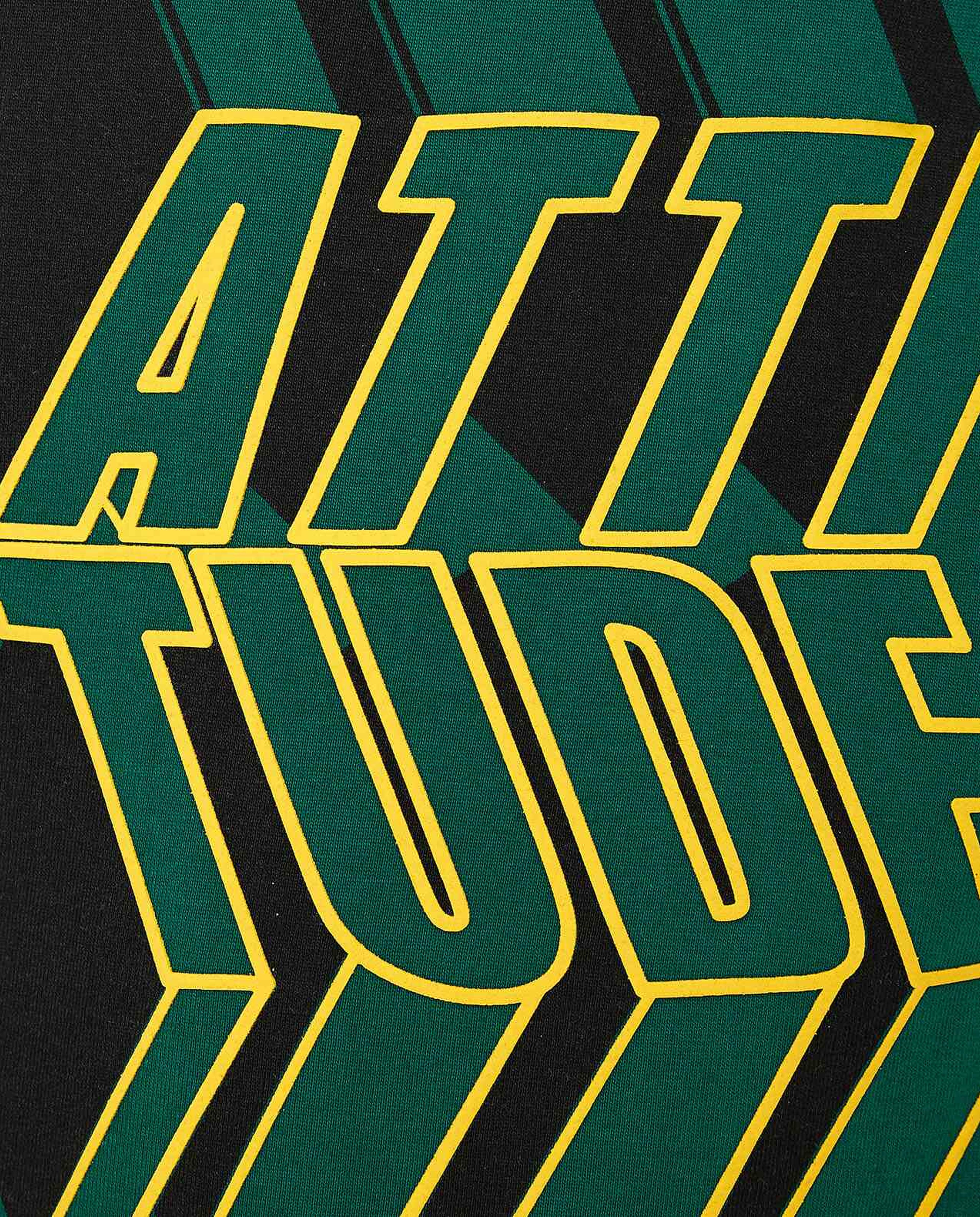 تيشيرت برقبة دائرية وأكمام قصيرة بطبعة جرافيك