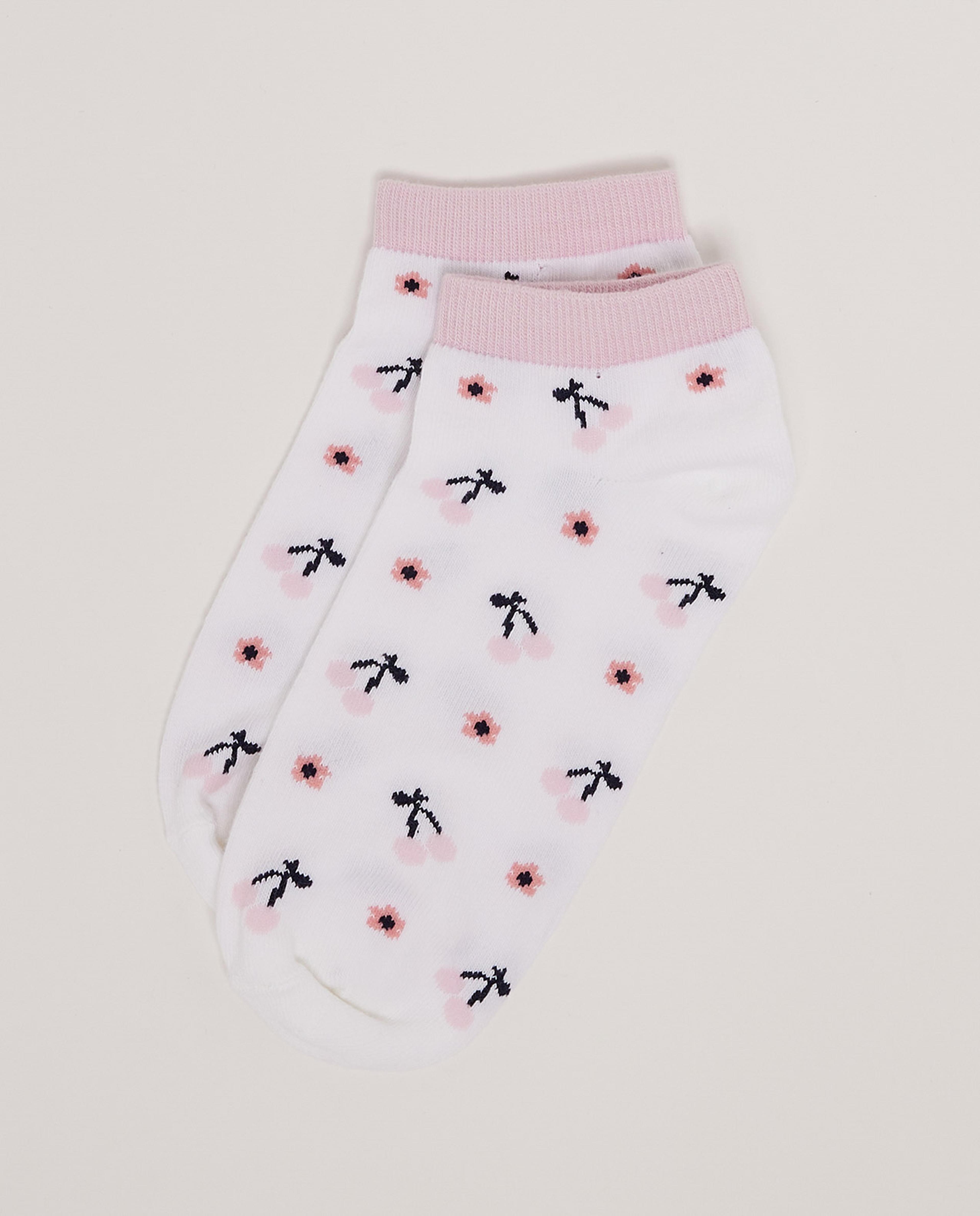 جوارب محبوكة - 3 أزواج