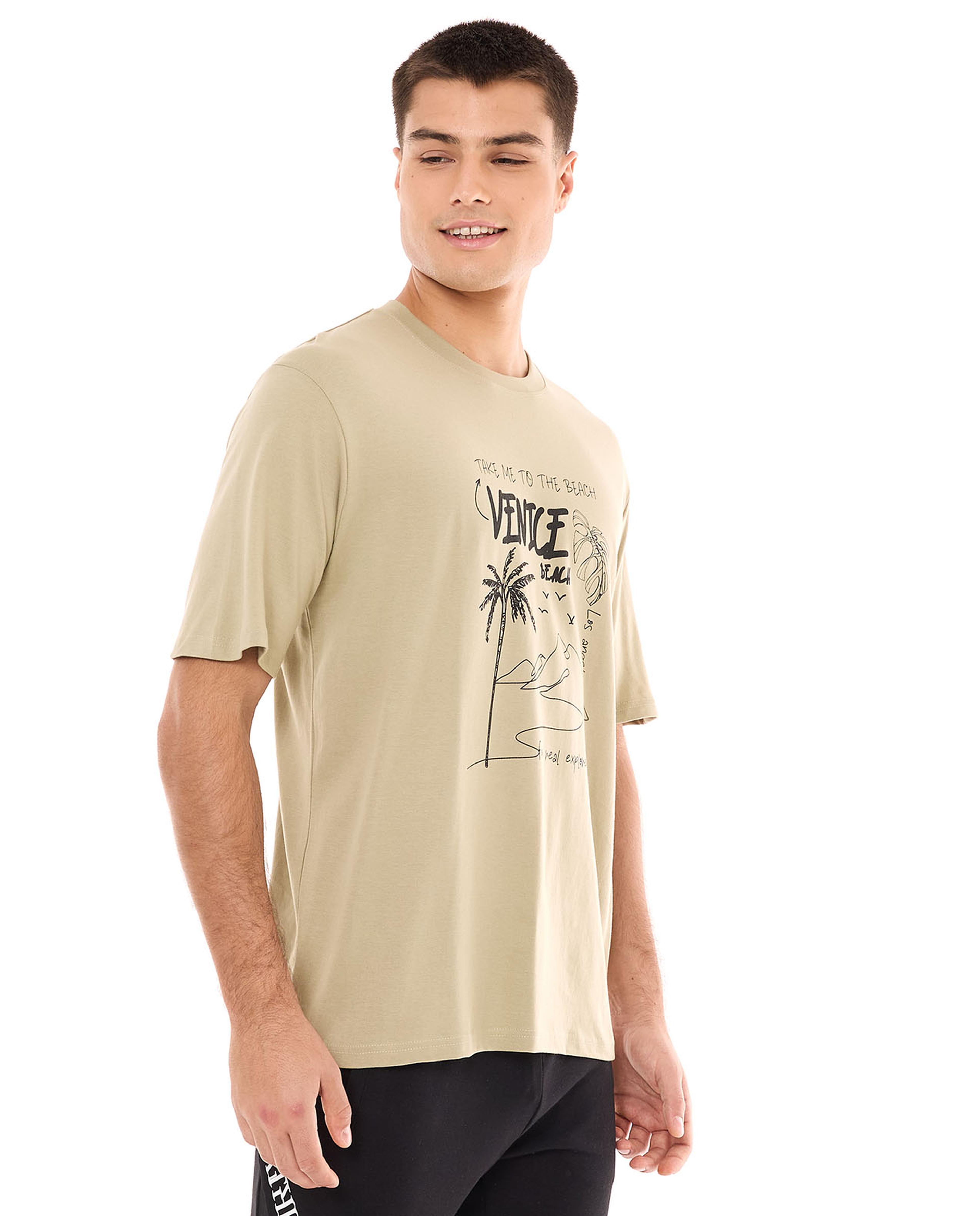 Graphic Print  T-Shirt with Crew Neck and Short Sleeves