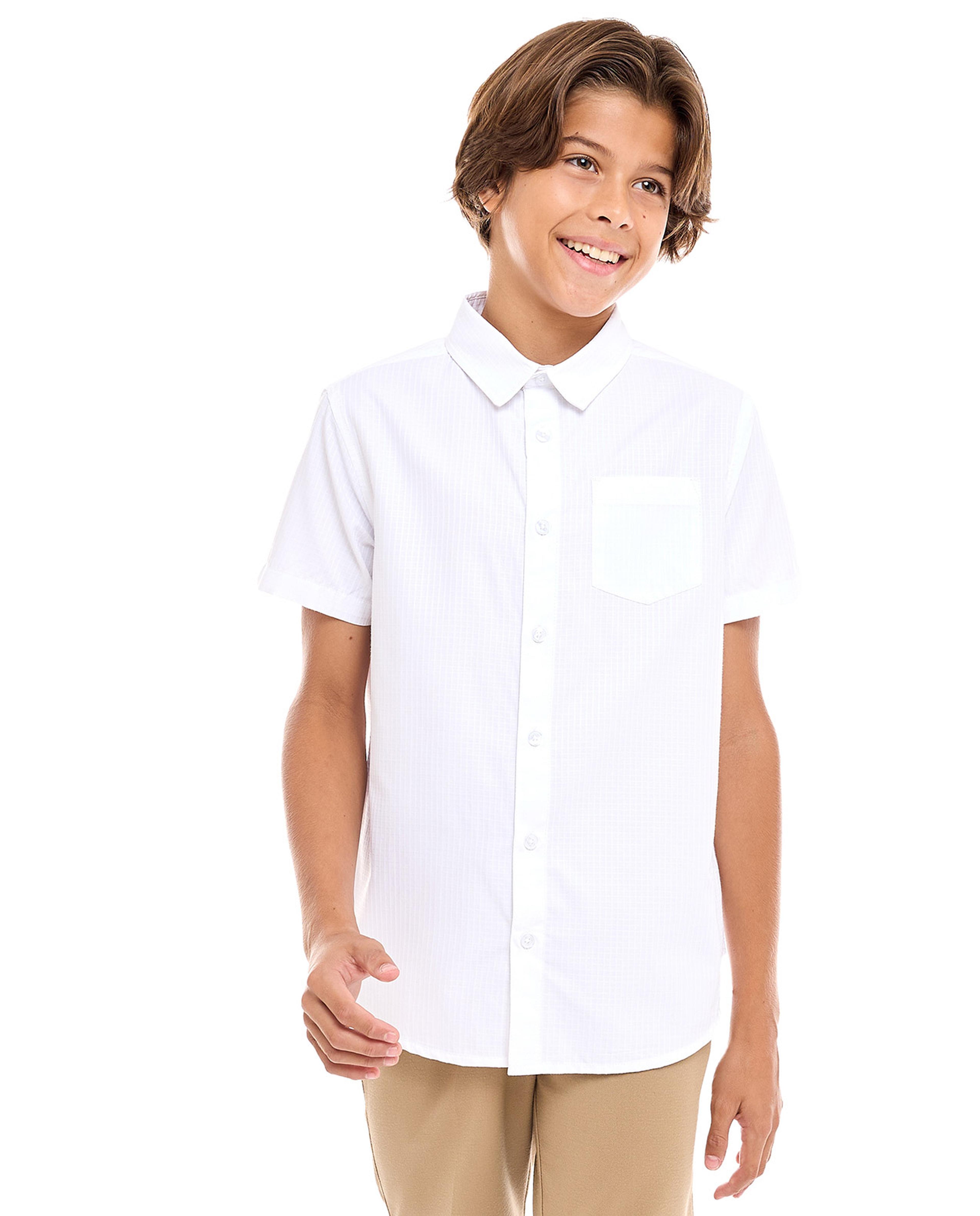 Solid Shirt with Classic Collar and Short Sleeves