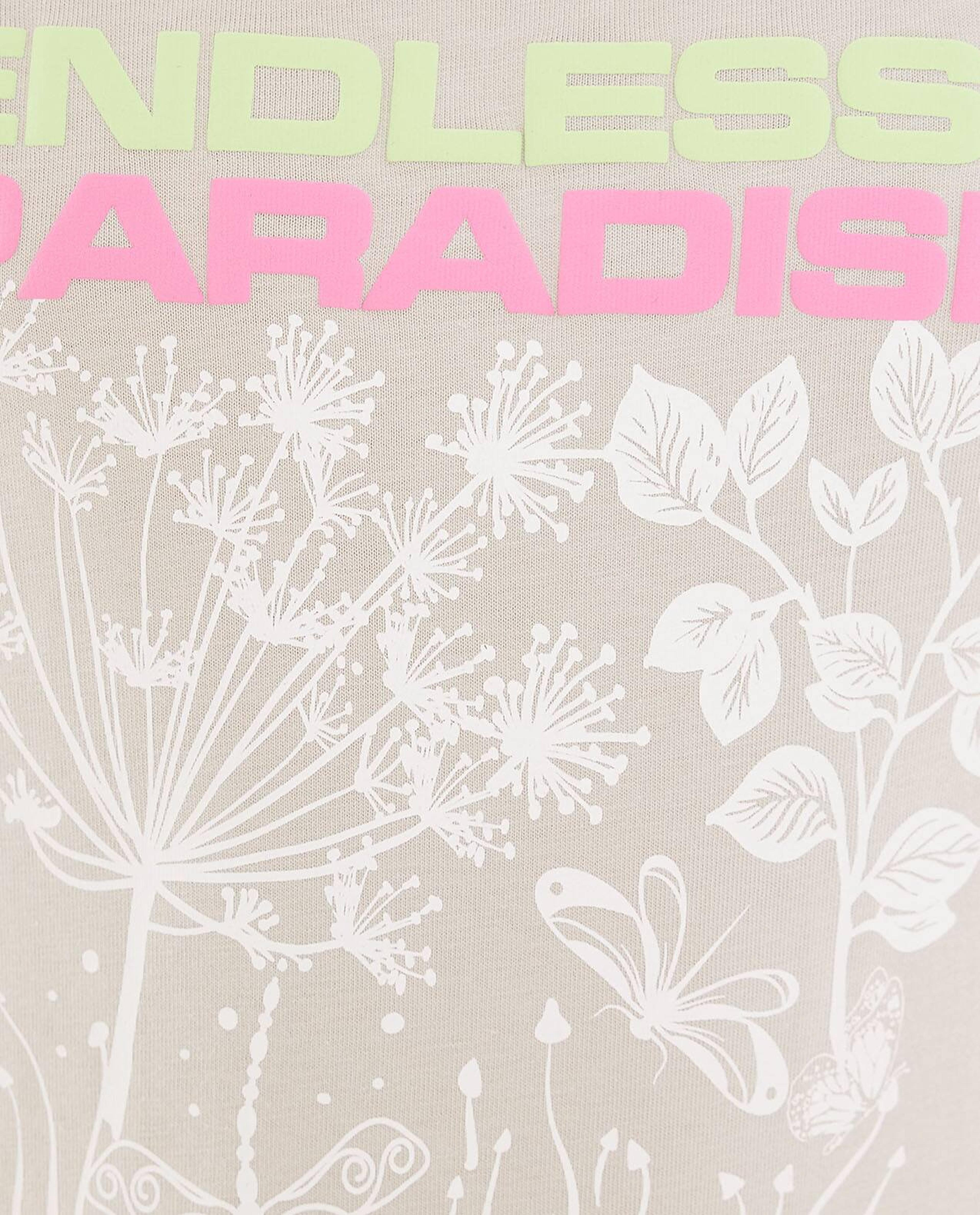 تيشيرت بطبعة جرافيك وياقة مستديرة بأكمام قصيرة