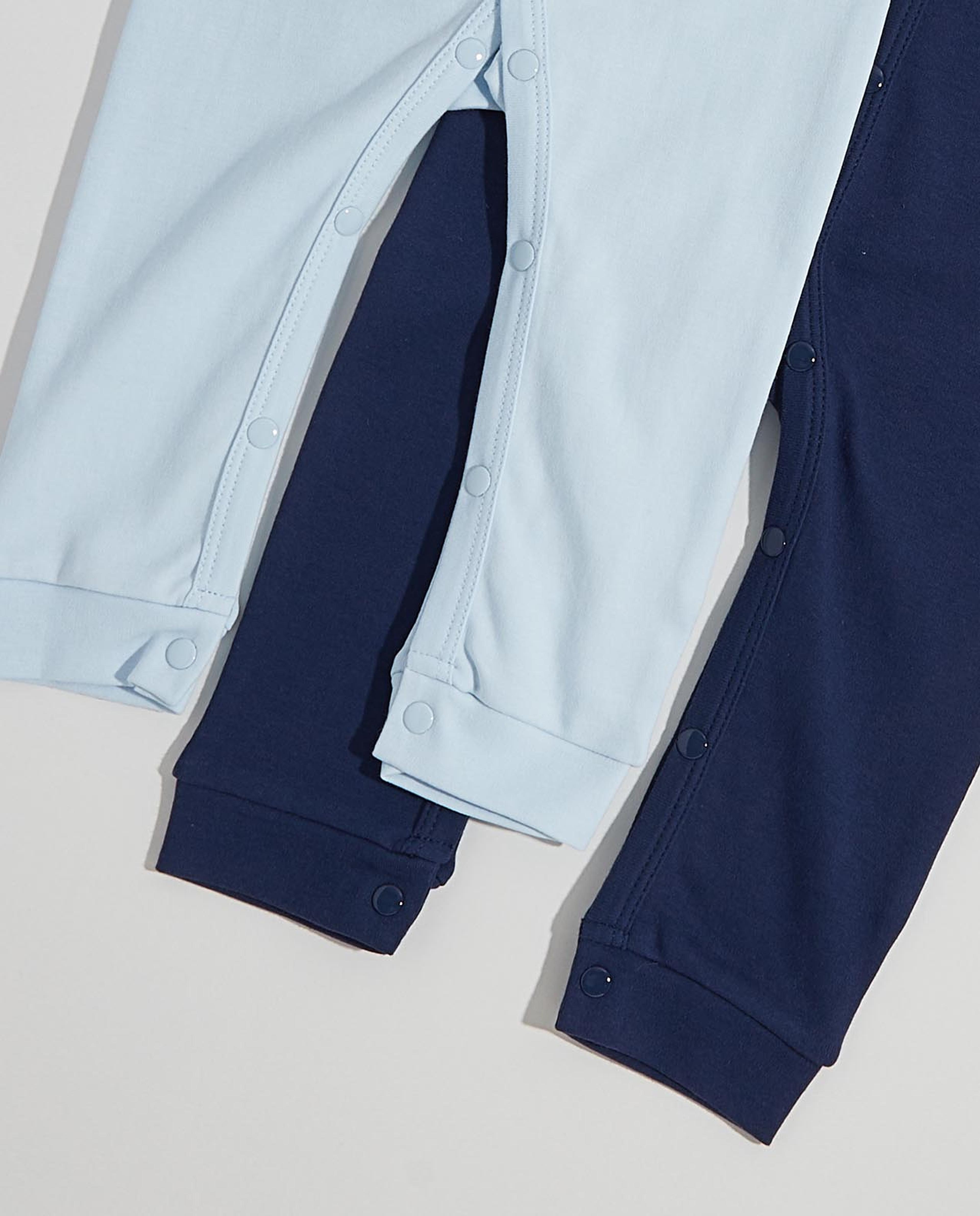 طقم بدلة نوم بأكمام طويلة - قطعتين