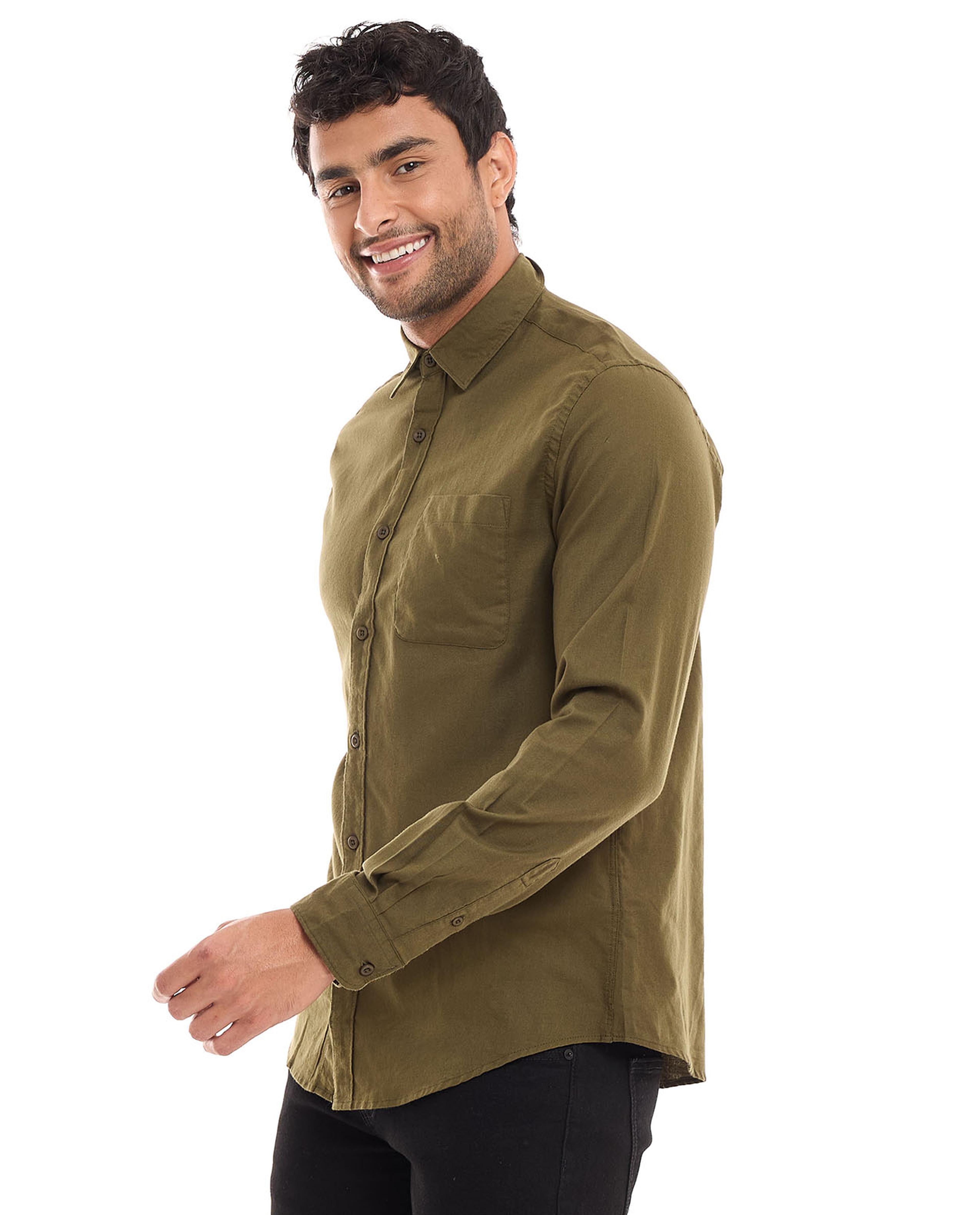 قميص سادة بياقة كلاسيك وأكمام طويلة