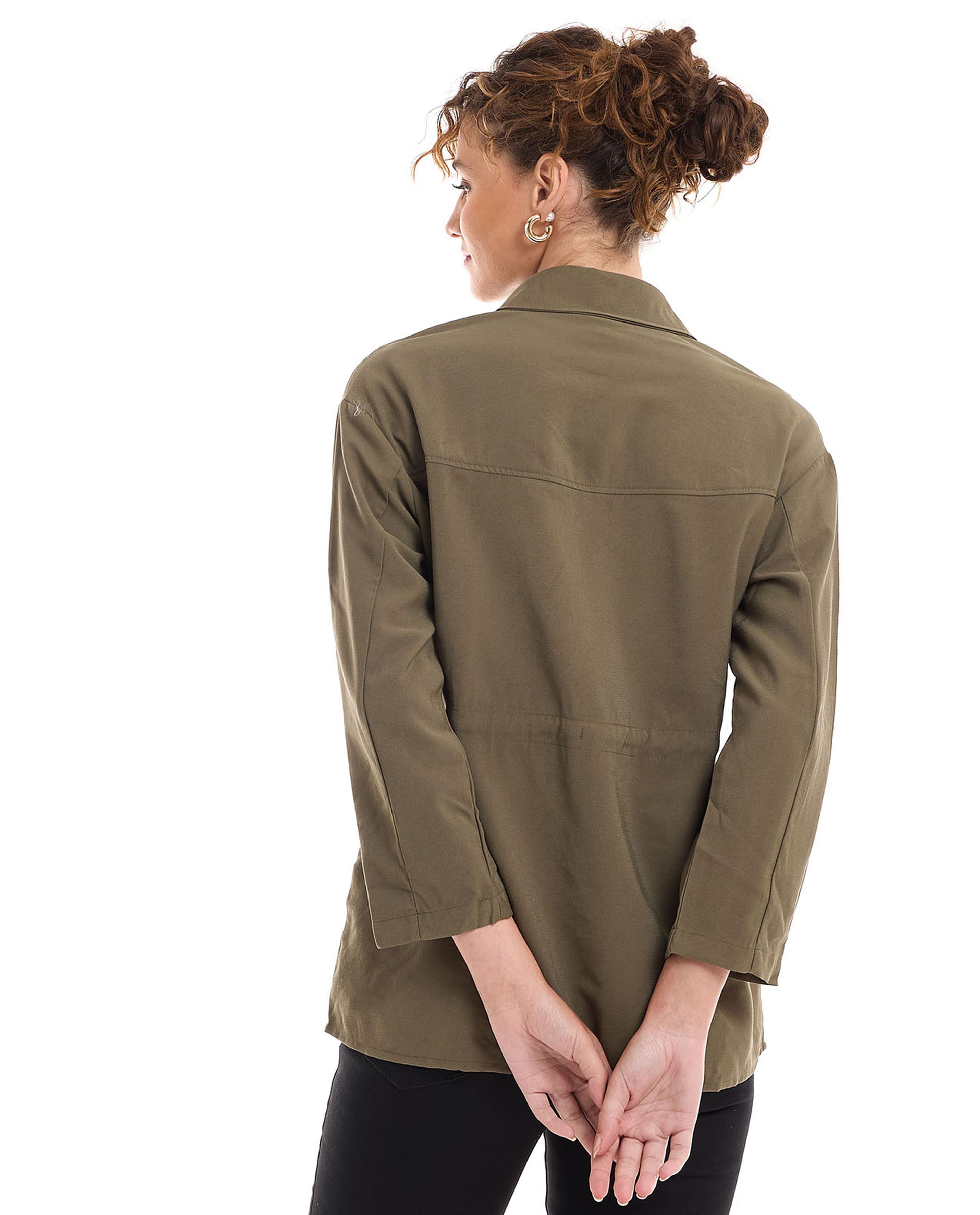 جاكيت منسوج سادة بأزرار