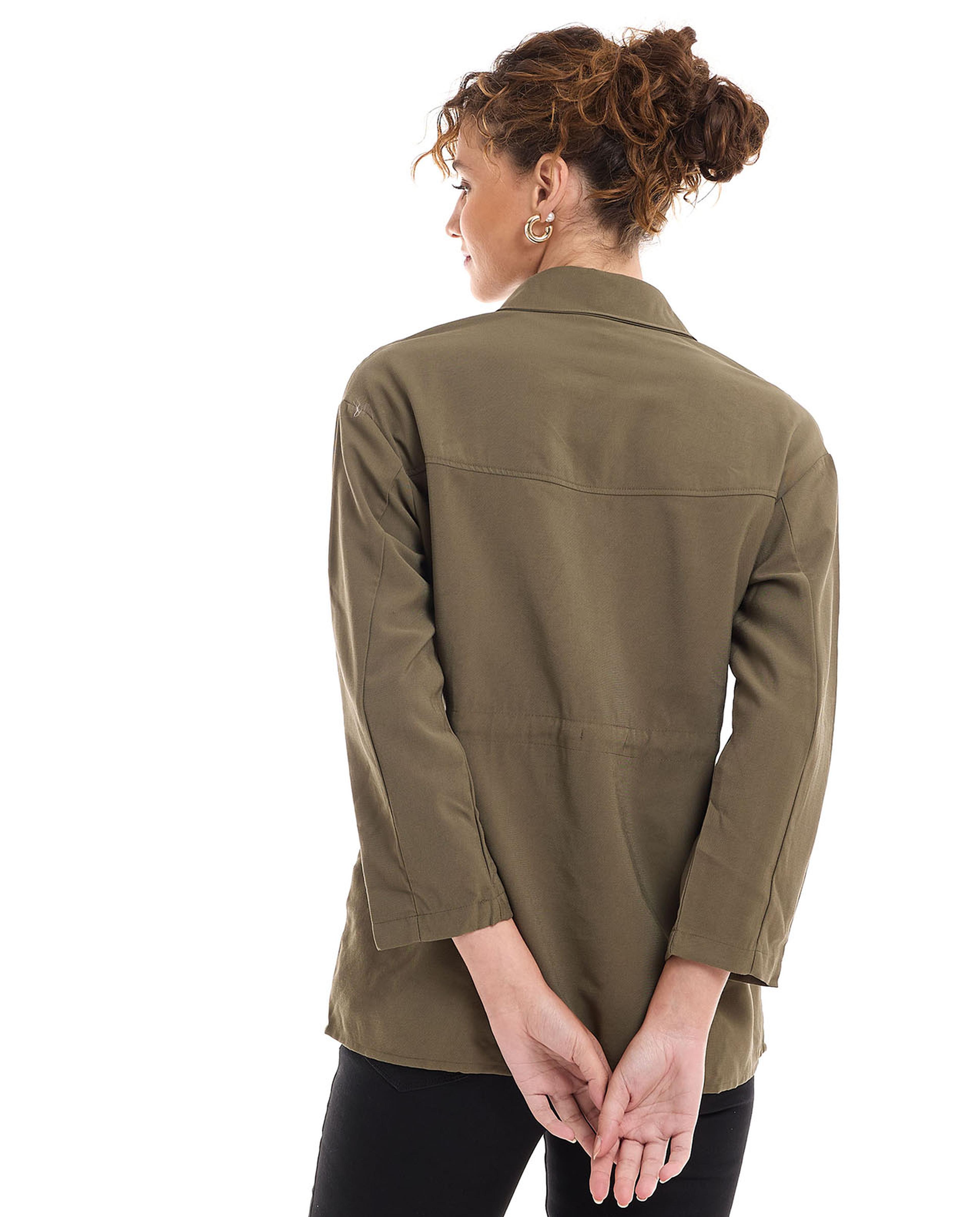 جاكيت منسوج سادة بأزرار