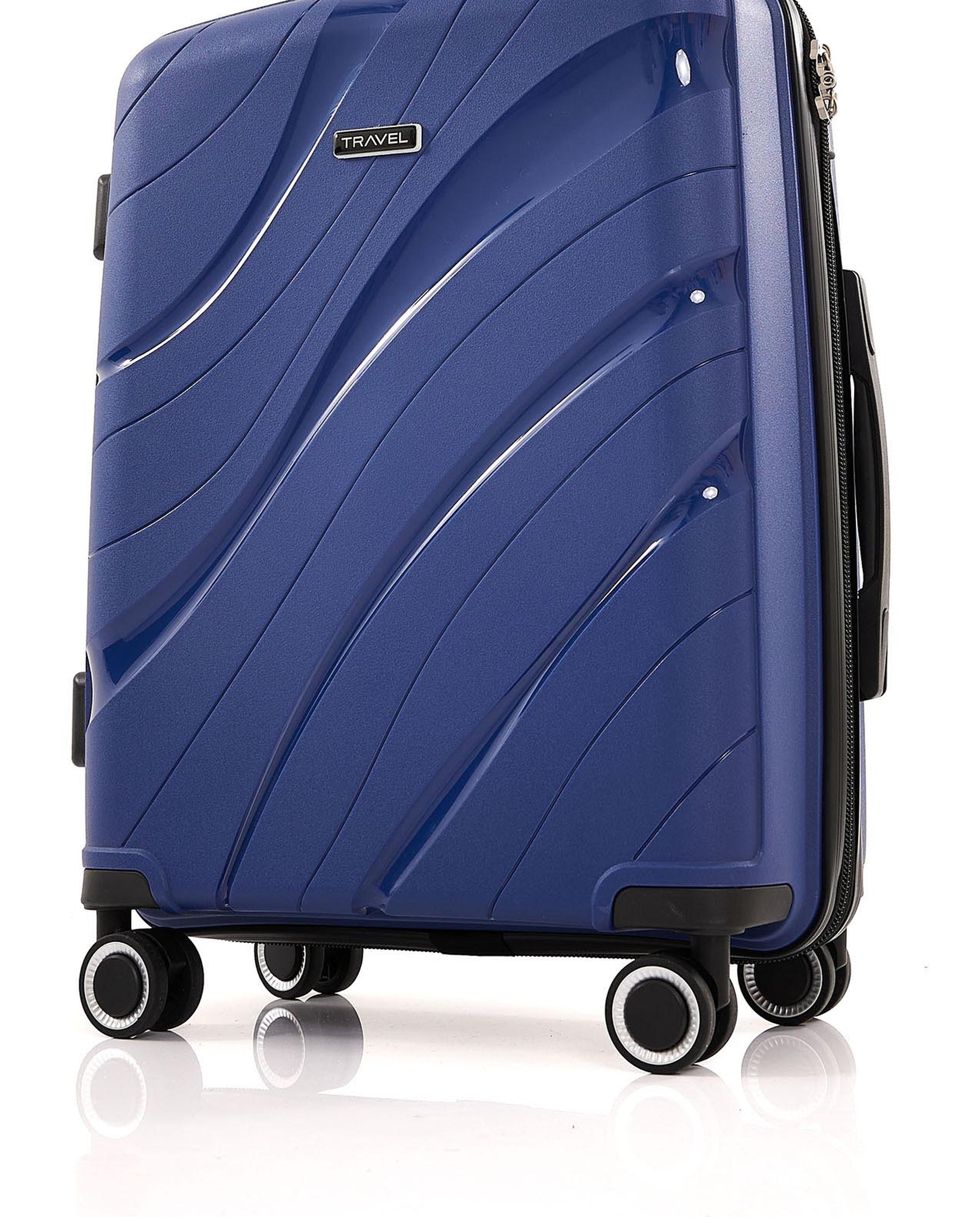 حقيبة بعجلات صلبة