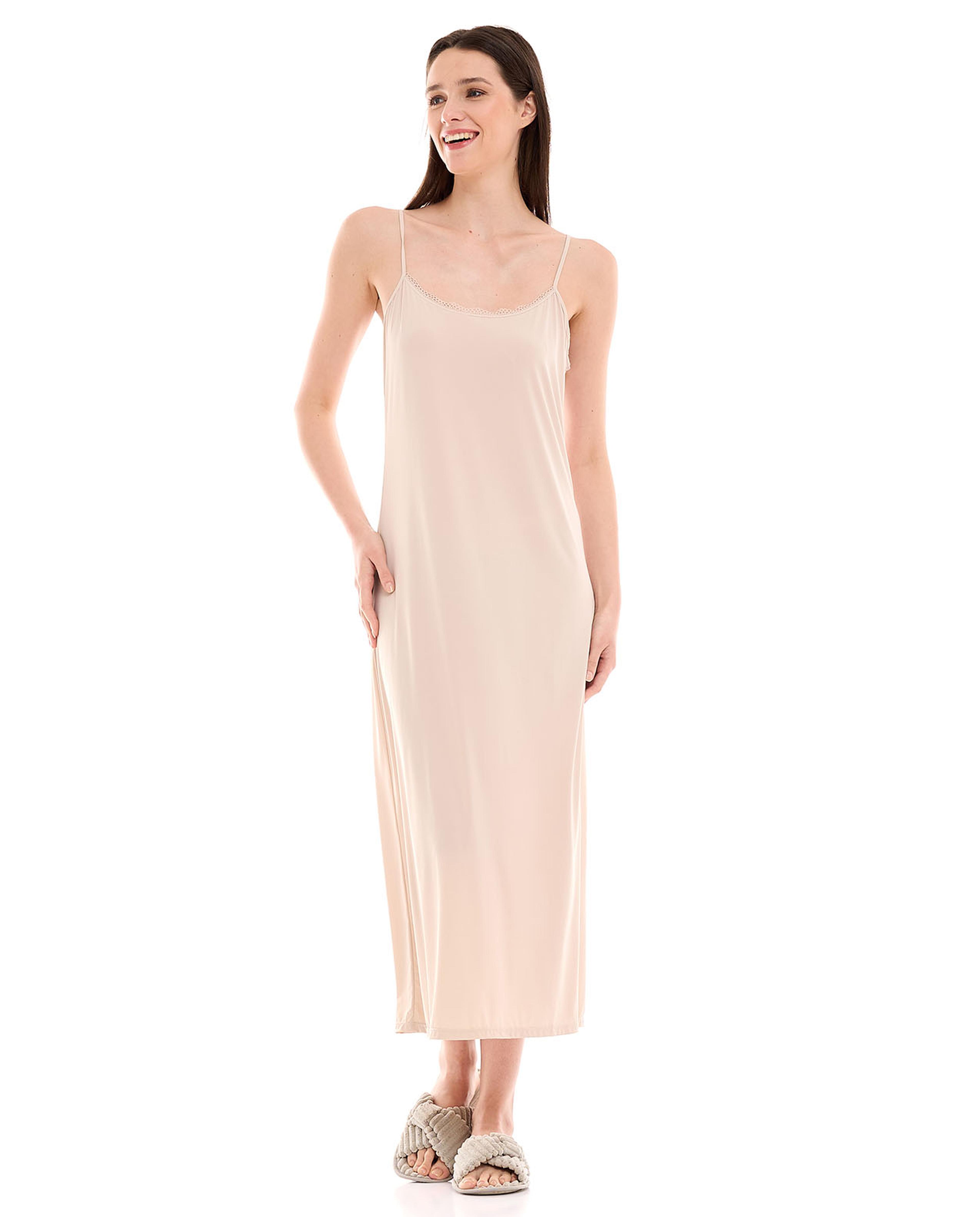 فستان نوم سادة