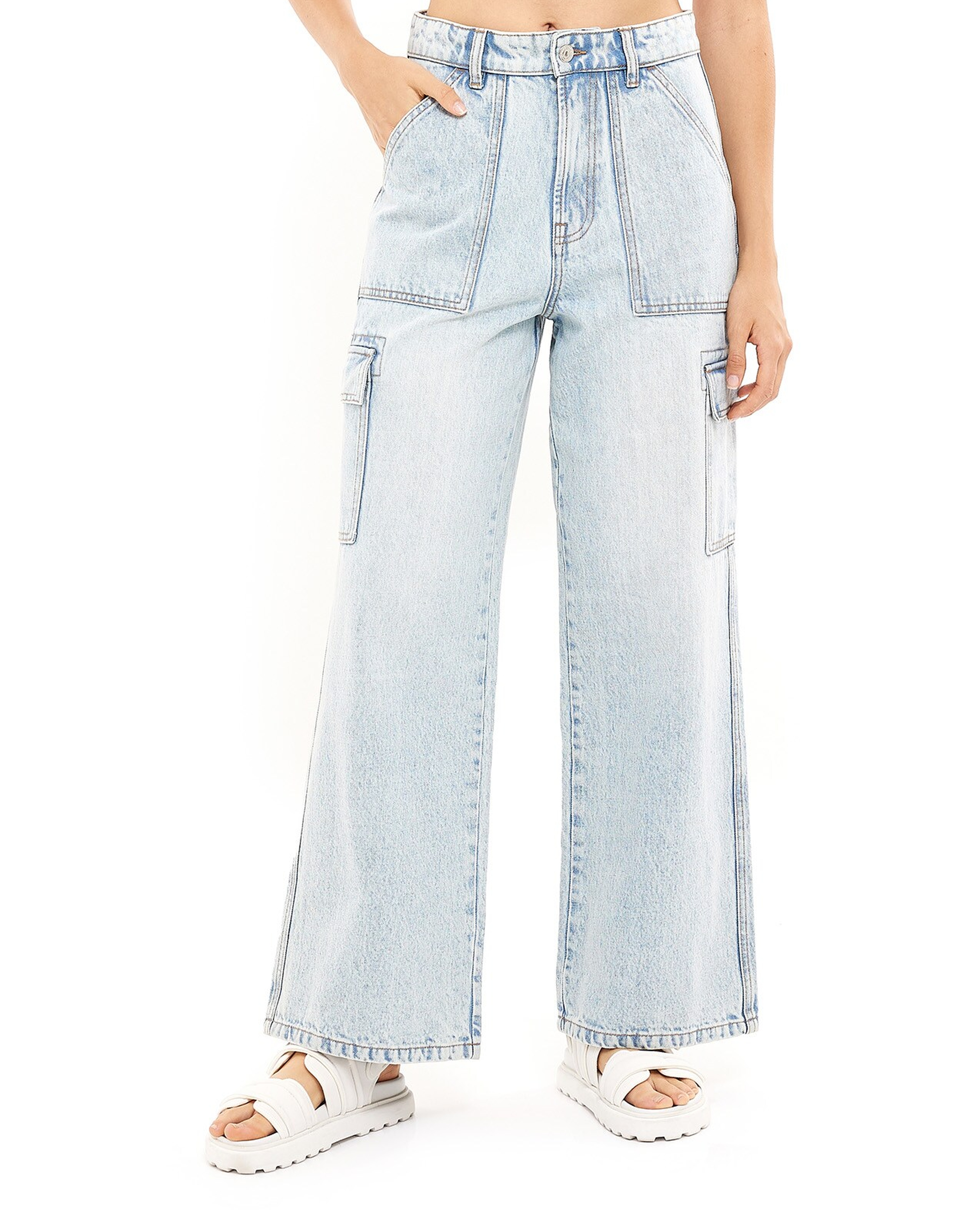 بنطال كارغو بأزرار