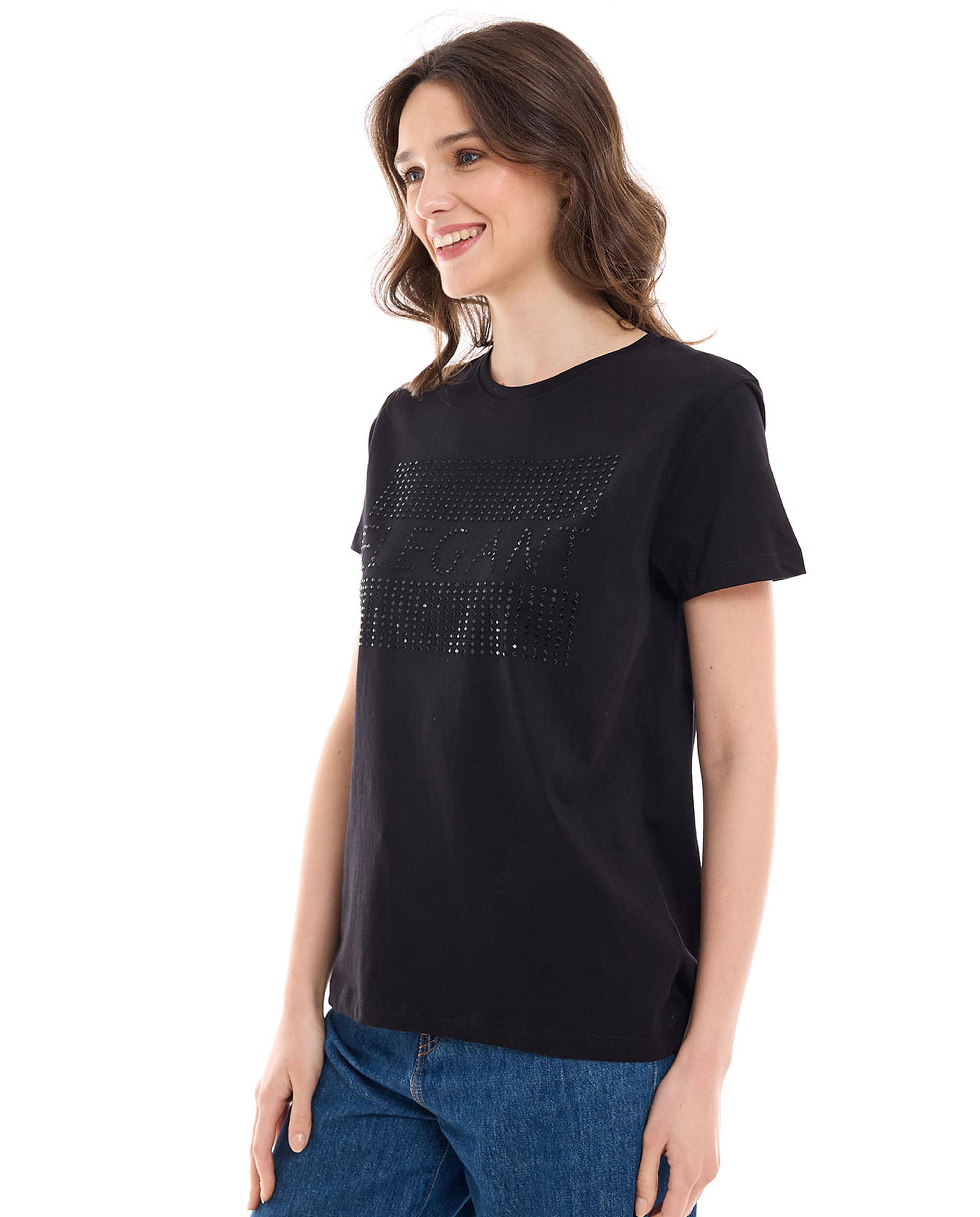 تيشيرت مزين بياقة مستديرة وأكمام قصيرة