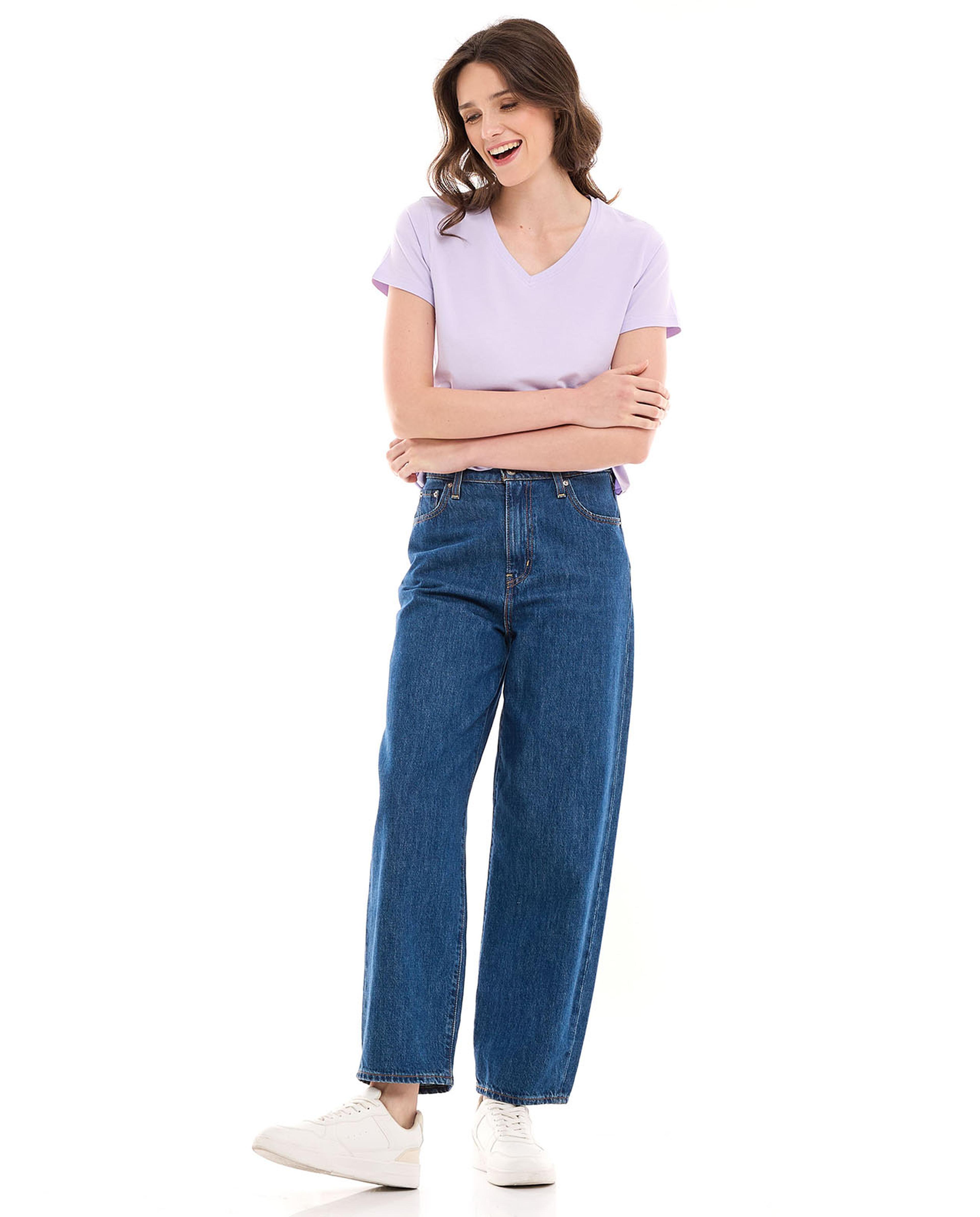 Solid T-Shirt with V-Neck and Short Sleeves