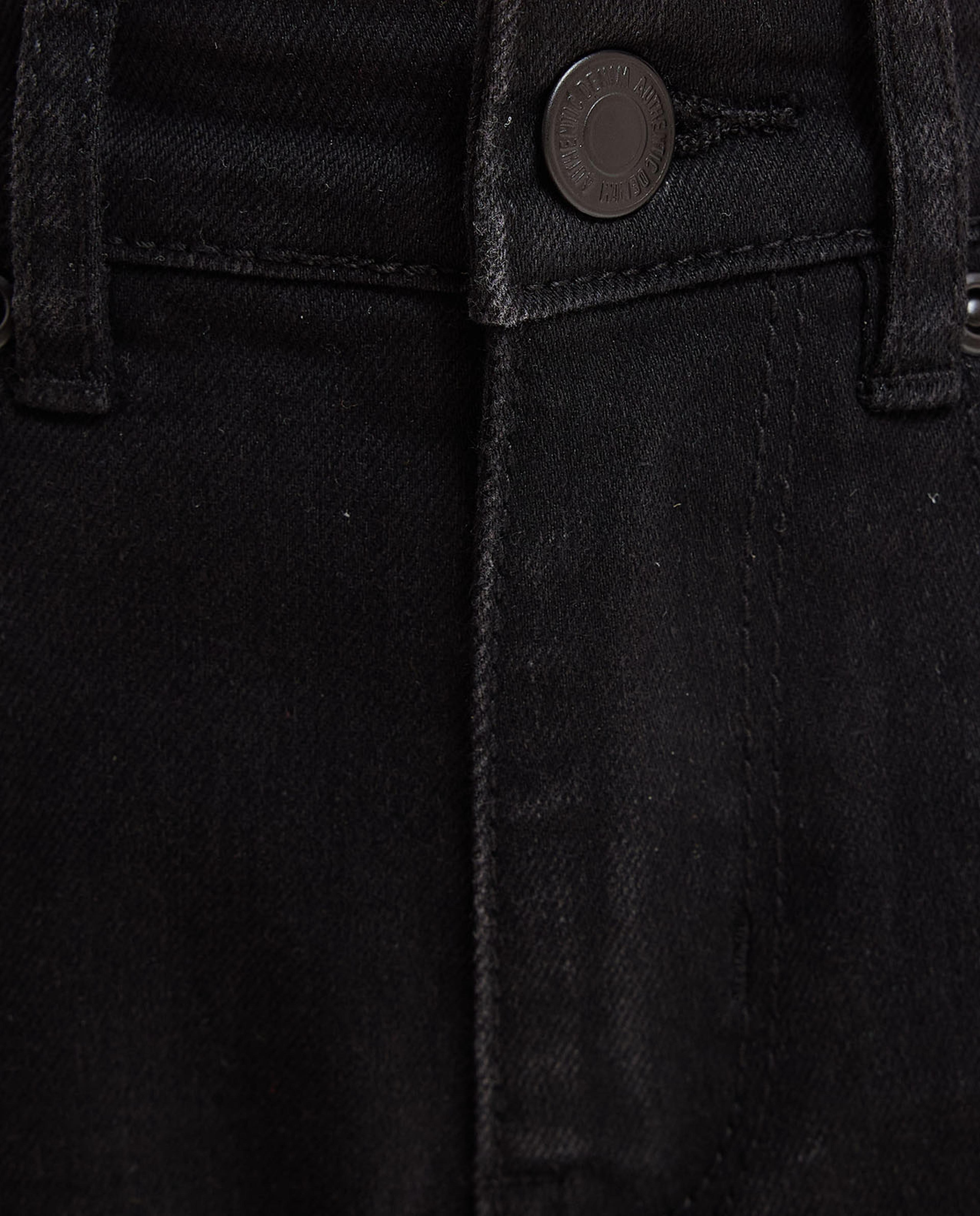 Solid Relaxed Fit Jeans with Button Closure