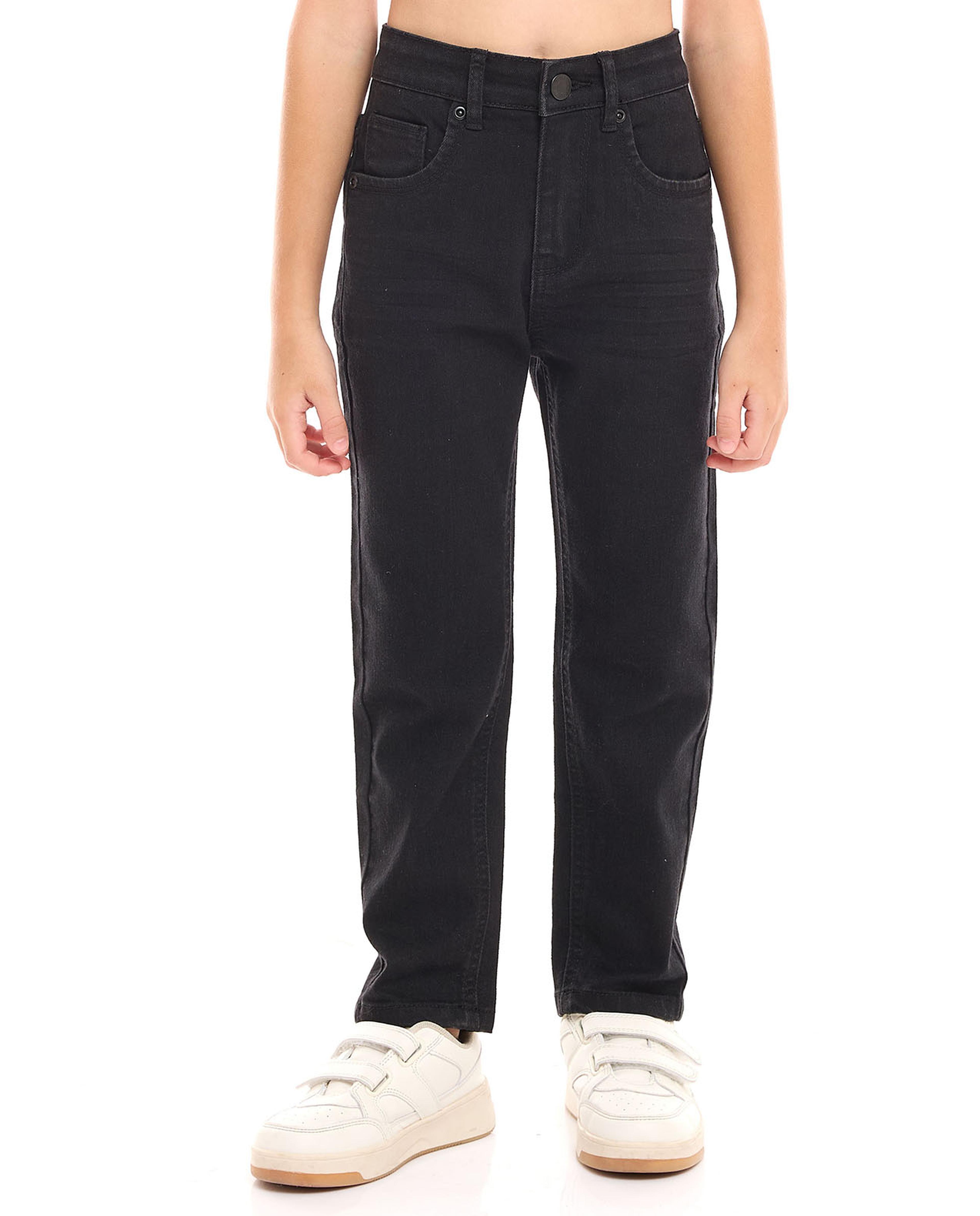 Solid Relaxed Fit Jeans with Button Closure