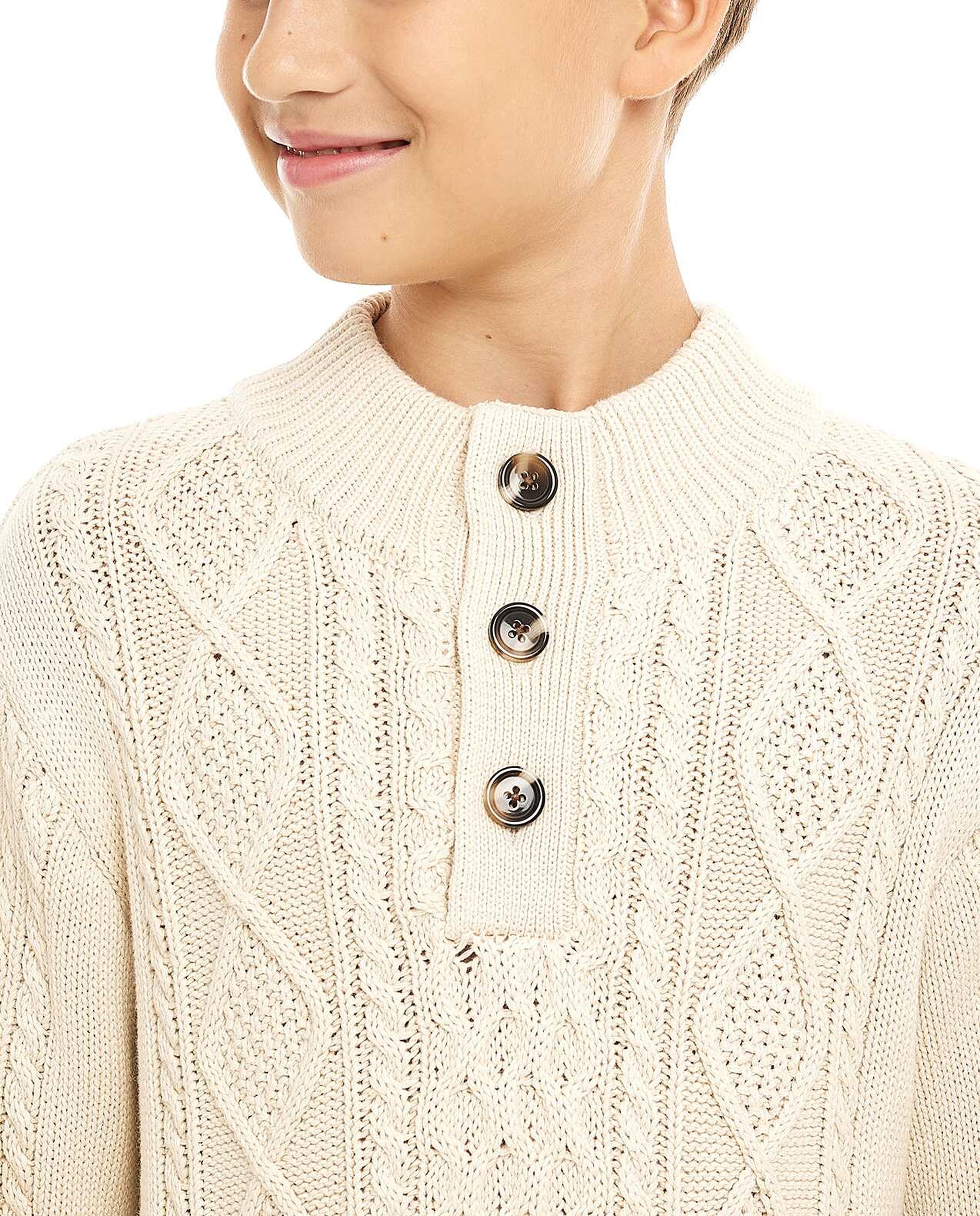 سترة كم طويل بياقة وهمية