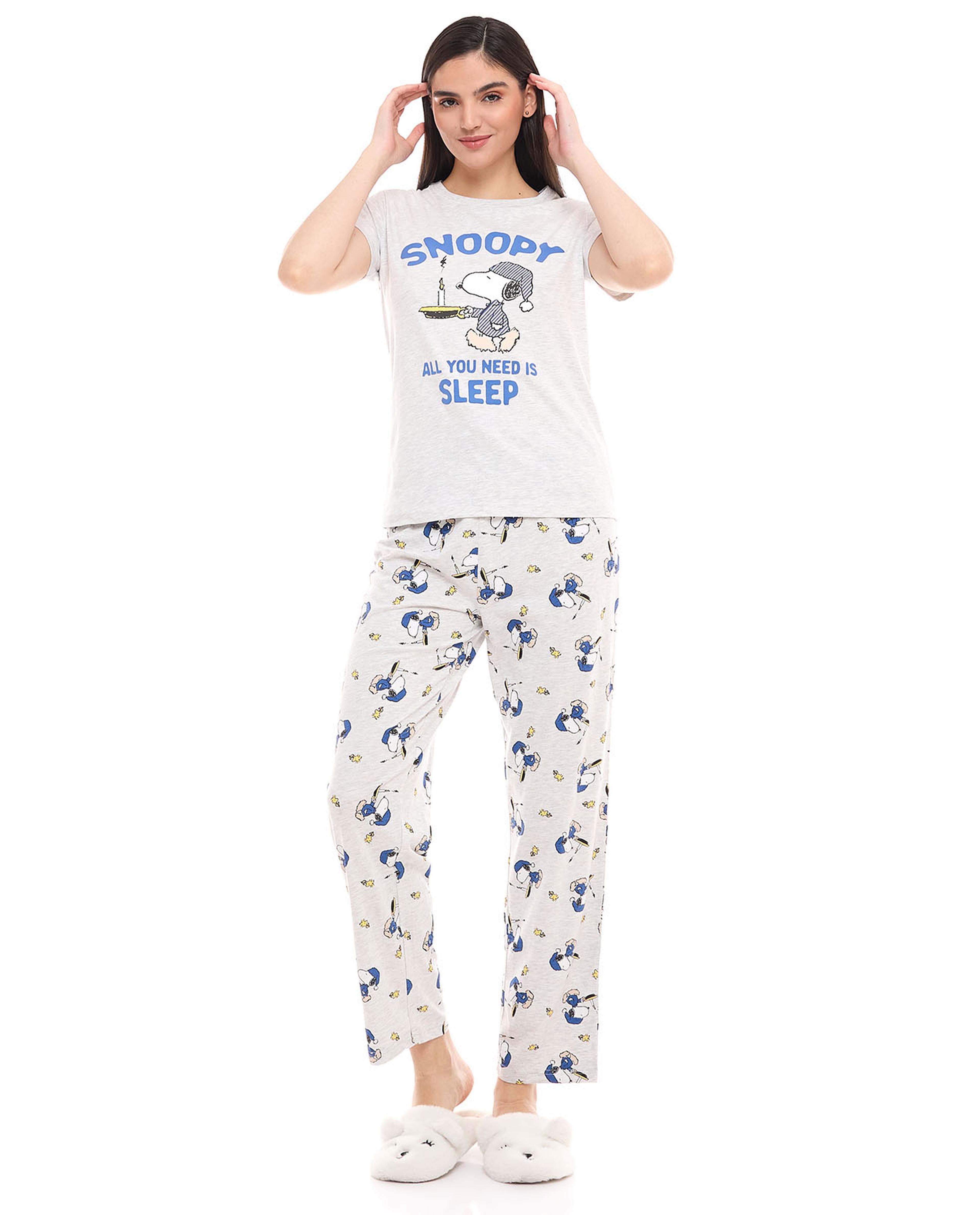 طقم بيجاما بطبعة سنوبي