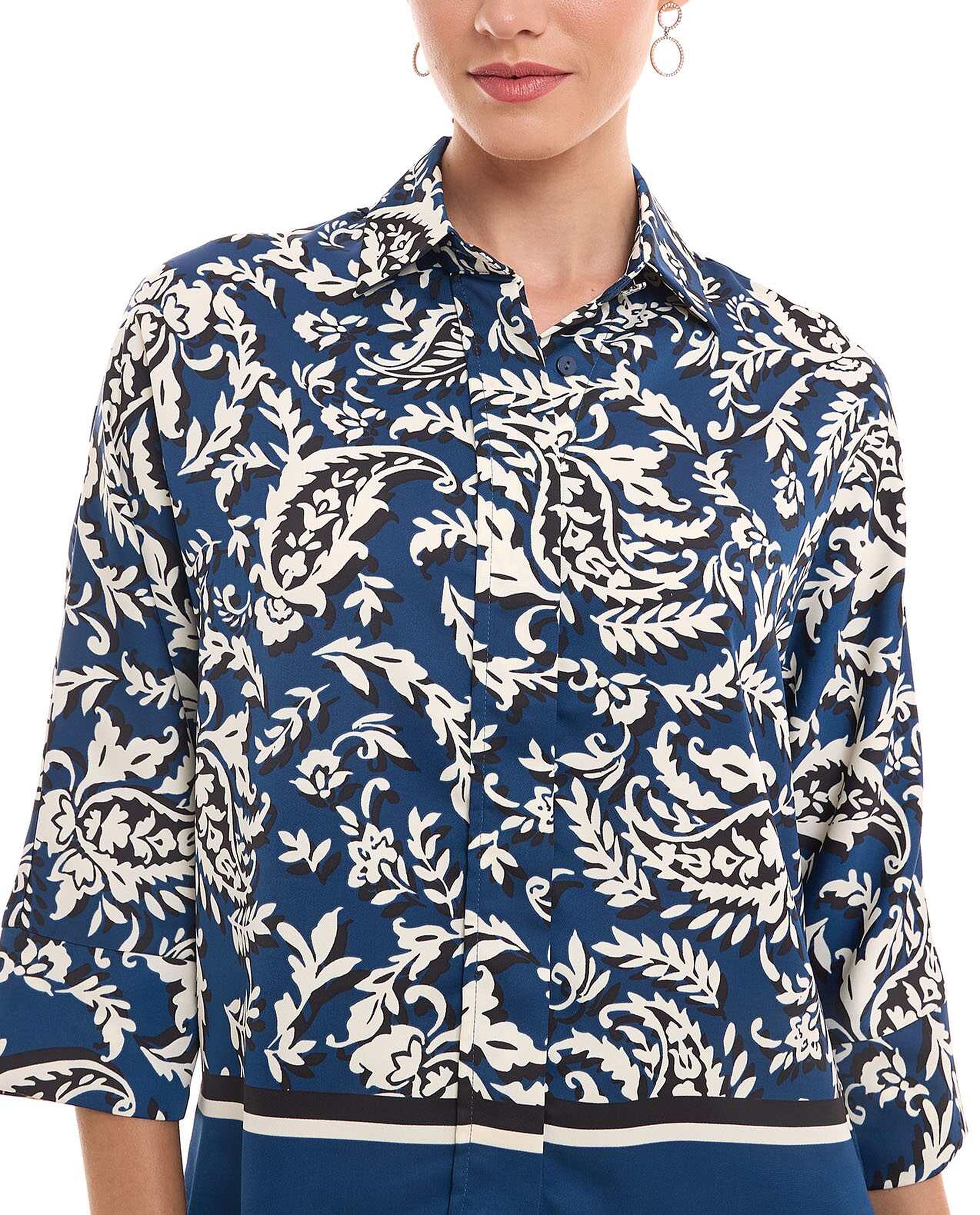 قميص بياقة كلاسيكية وأكمام 3/4