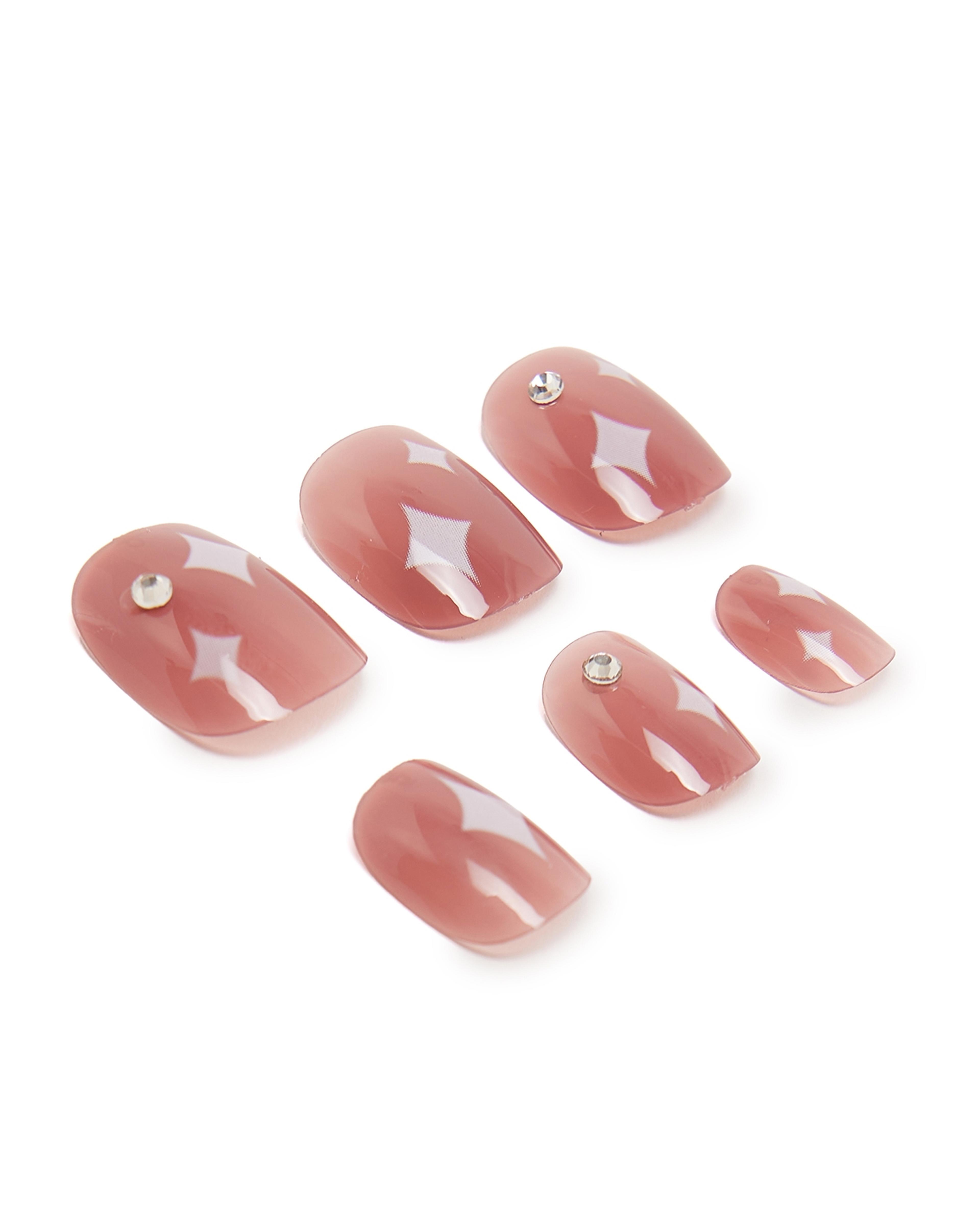 طقم أظافر لاصقة