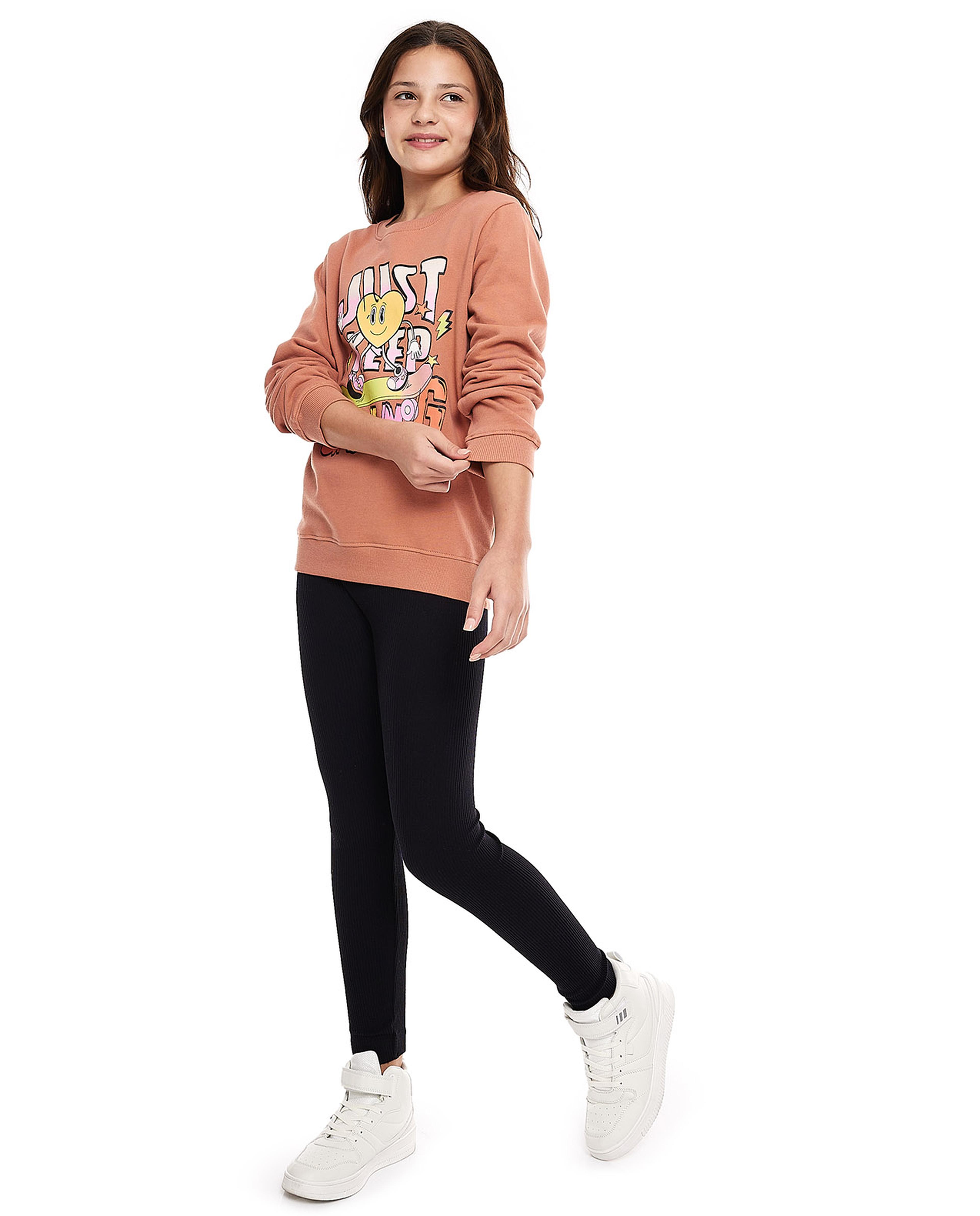 Graphic Print T-Shirt with Crew Neck and Long Sleeves