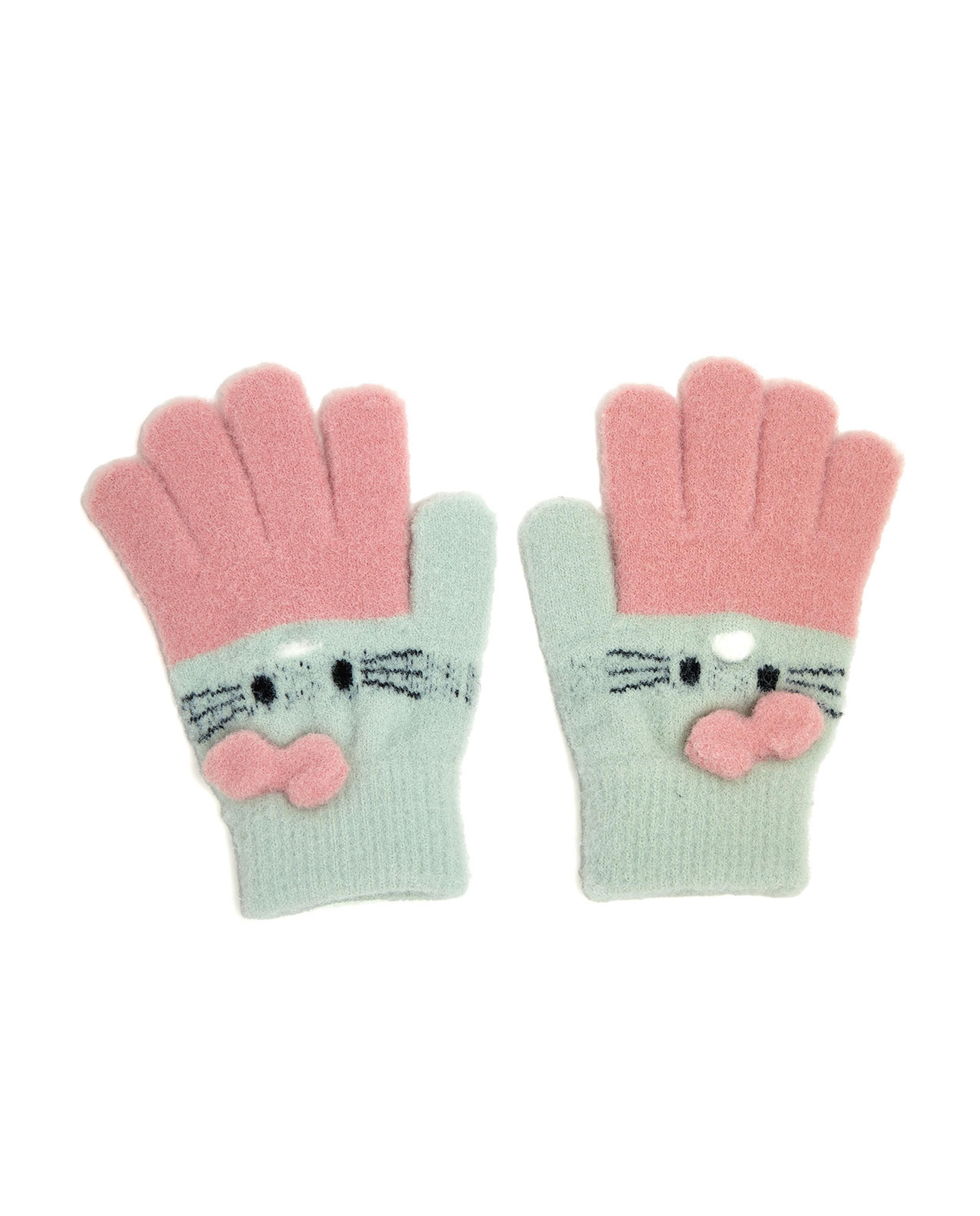 قفازات بأكمام متناسقة