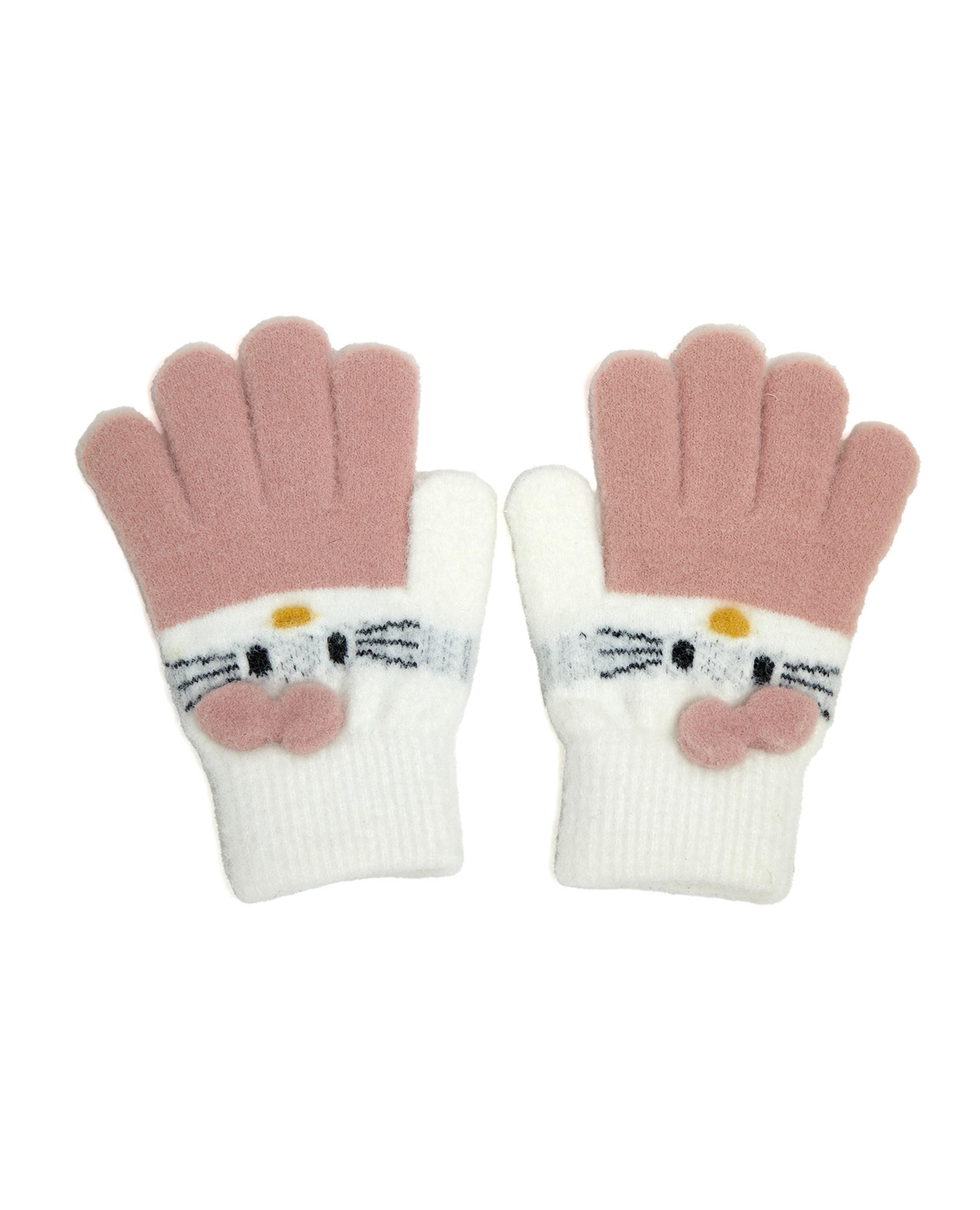 قفازات بأكمام متناسقة