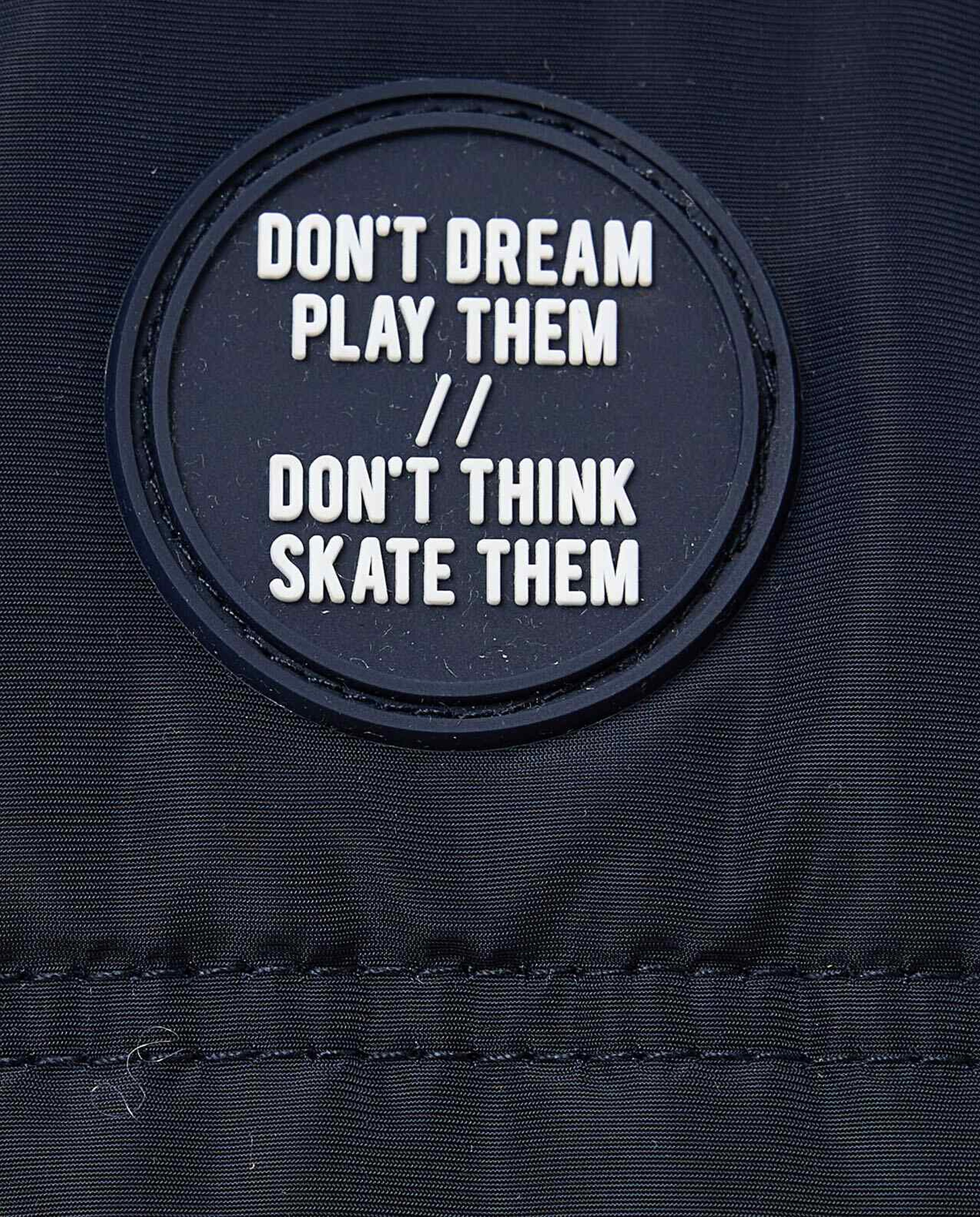 جاكيت مبطن بهودي