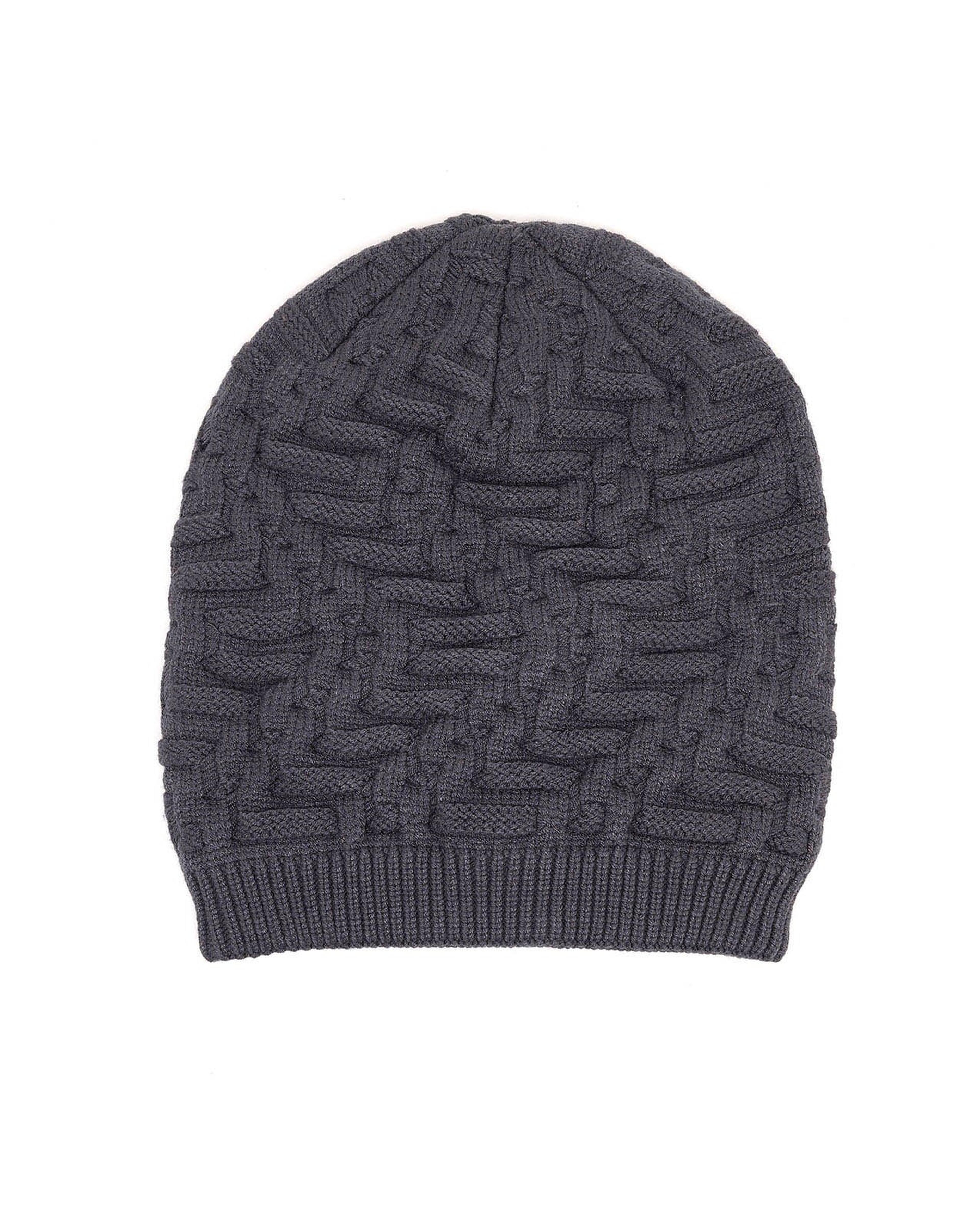 قبعة باني محبوكة