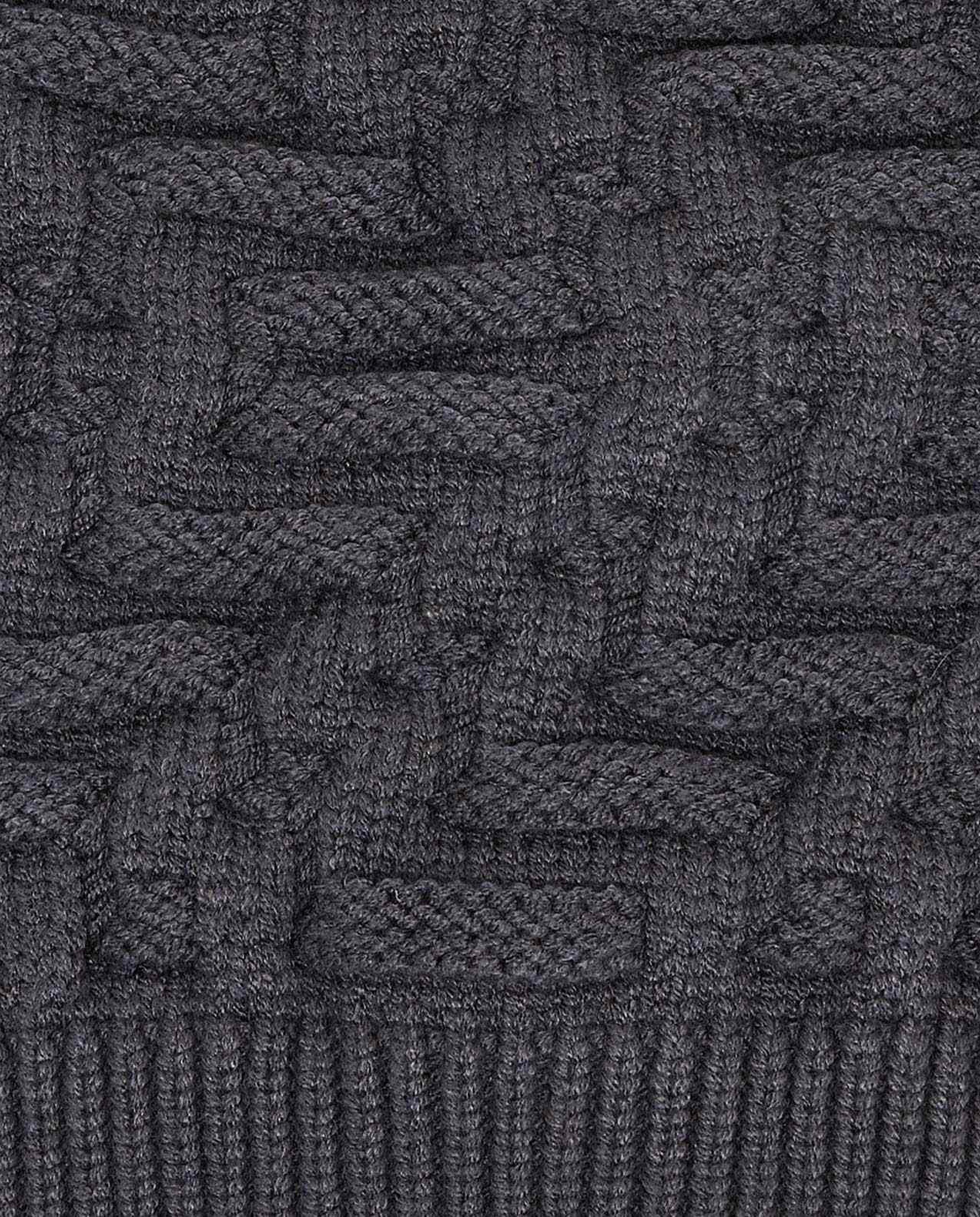 قبعة باني محبوكة