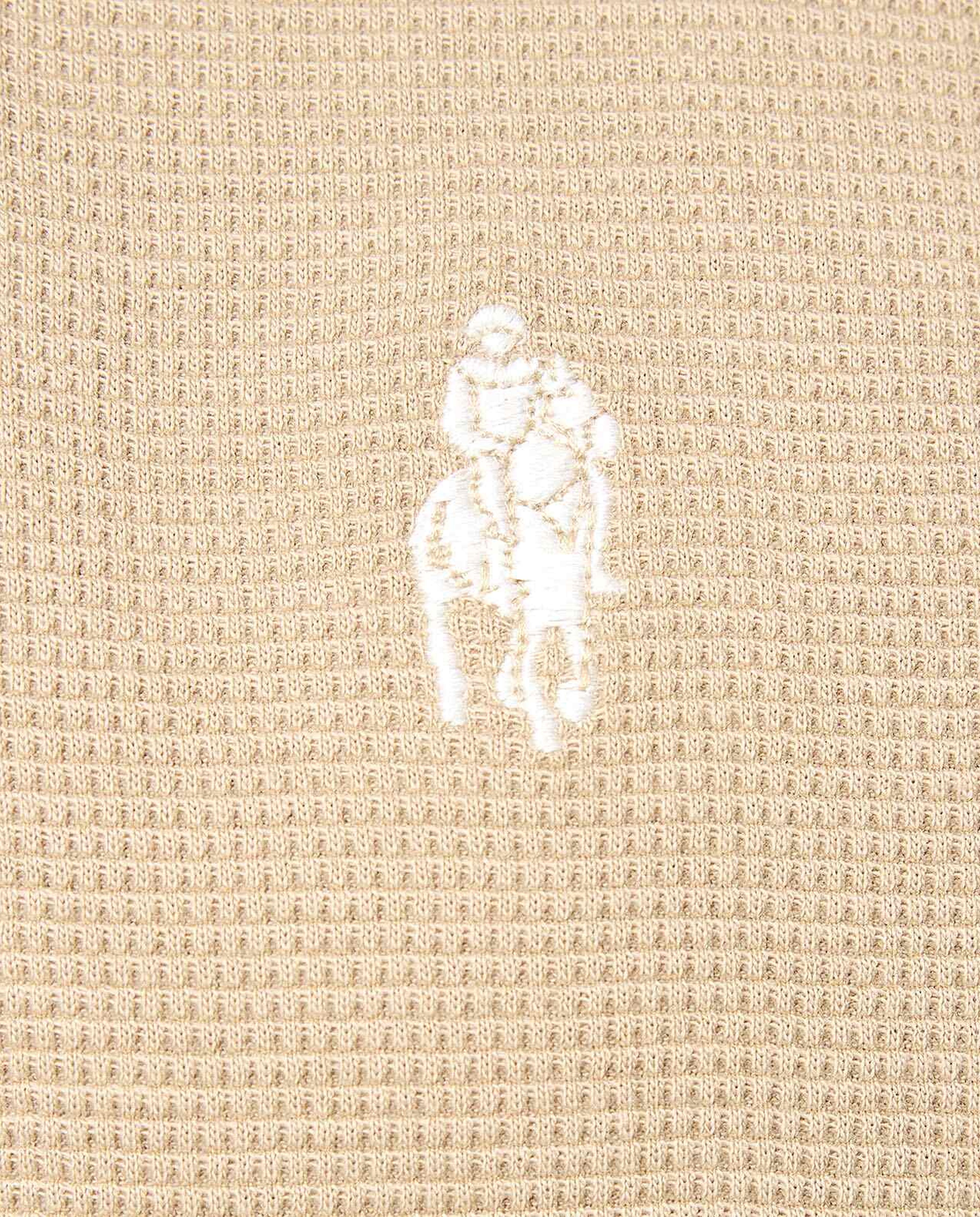 تيشيرت بولو بأكمام قصيرة