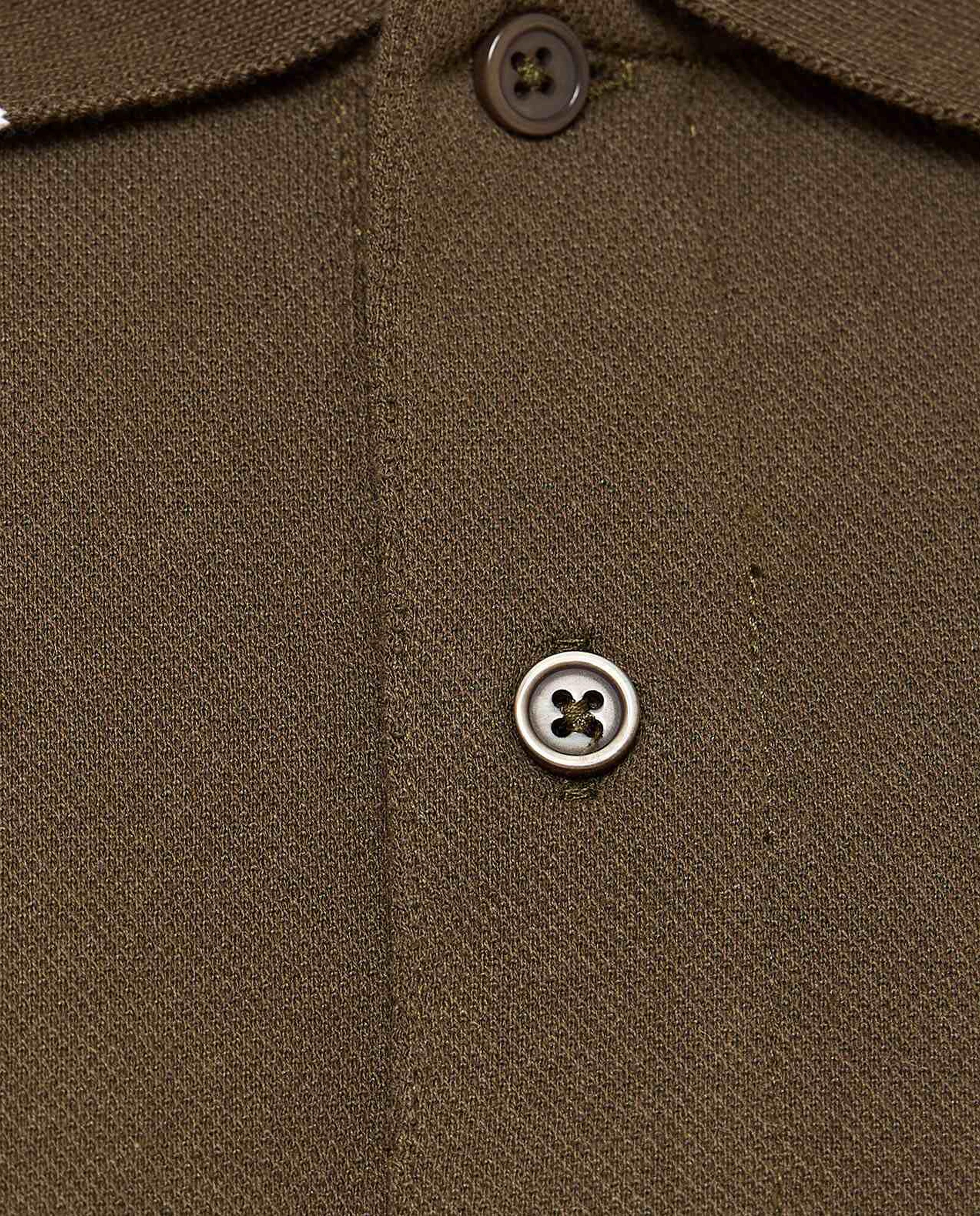 تيشيرت بولو بأكمام قصيرة