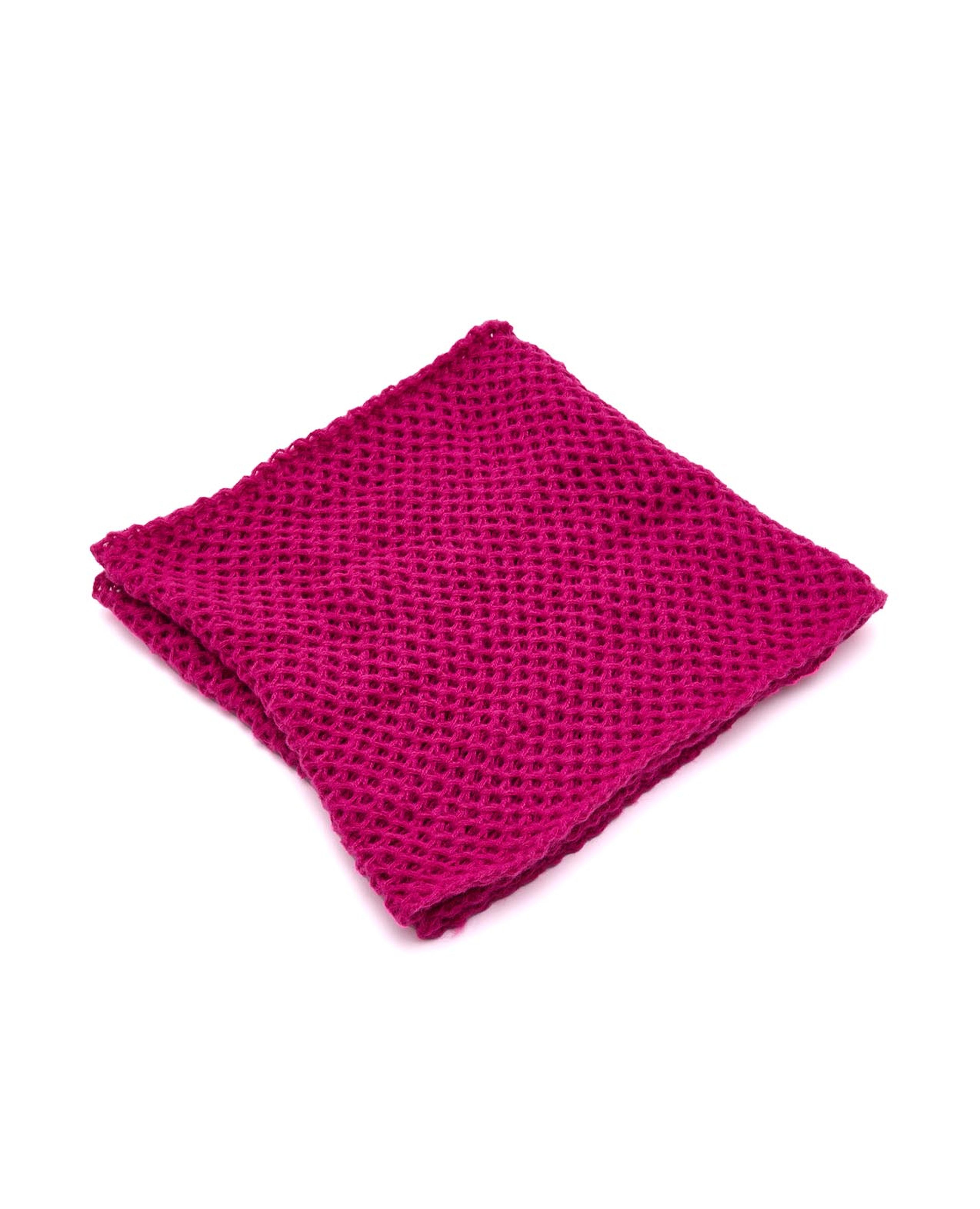 وشاح إنفينيتي محبوك