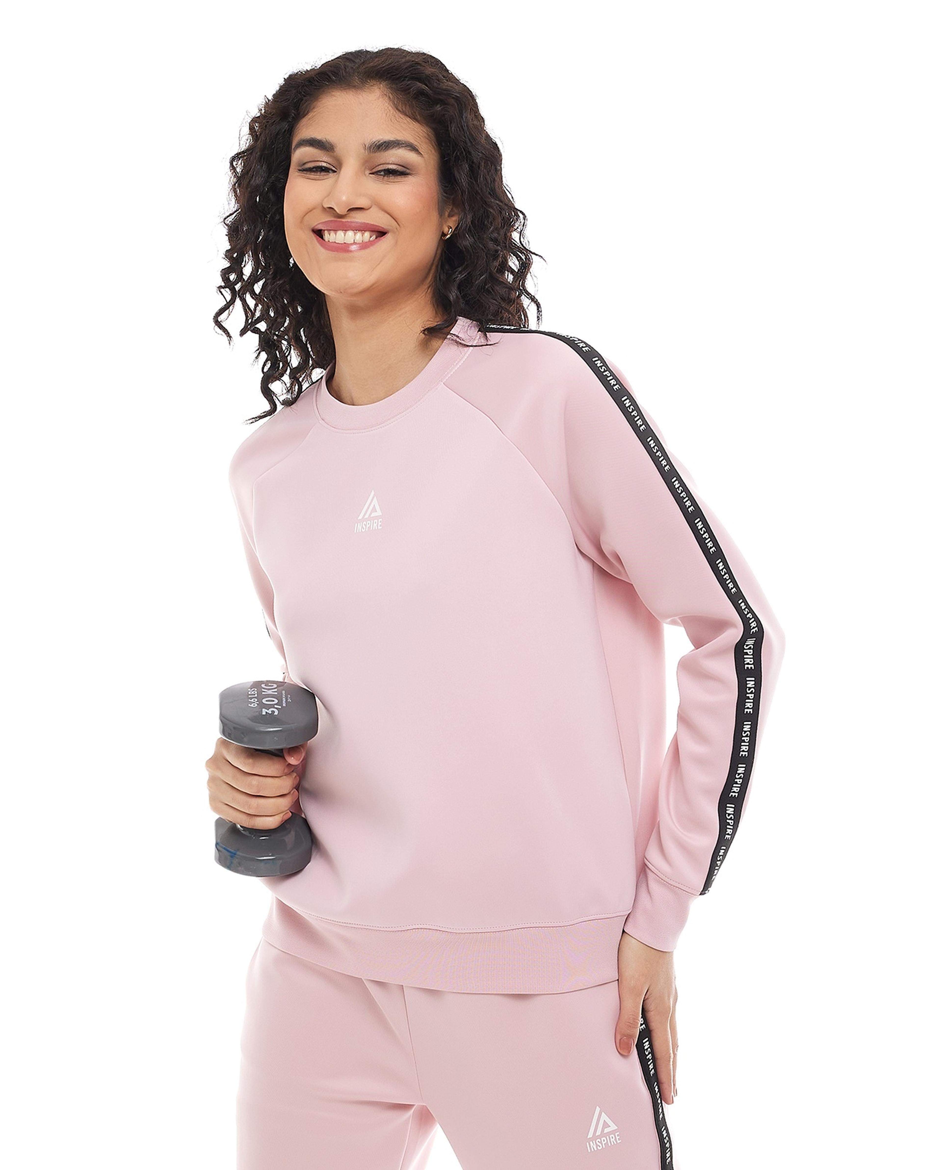 توب بأكمام طويلة