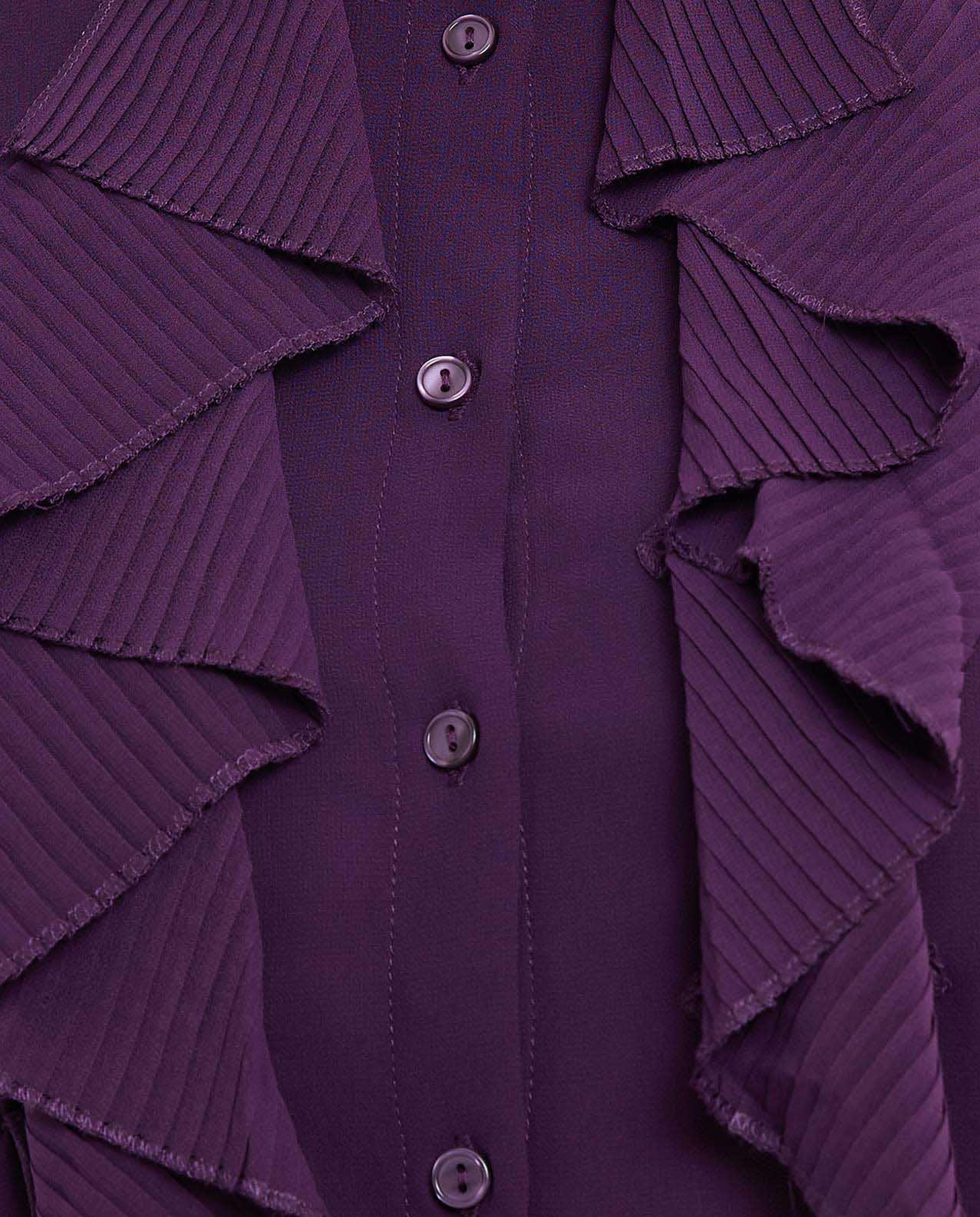 قميص سادة مع ياقة كلاسيكية وأكمام طويلة