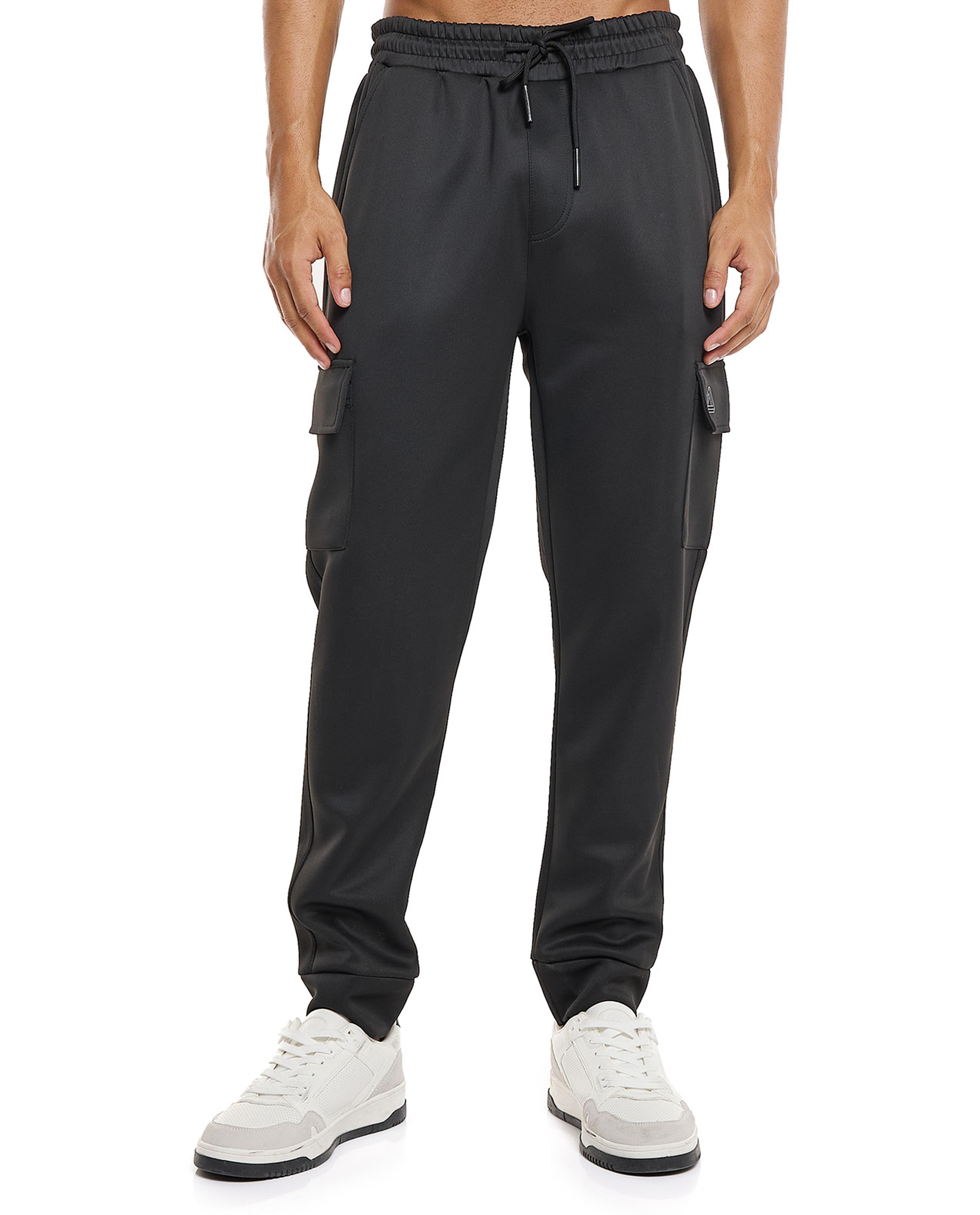 بنطال جوجر كارجو سادة برباط