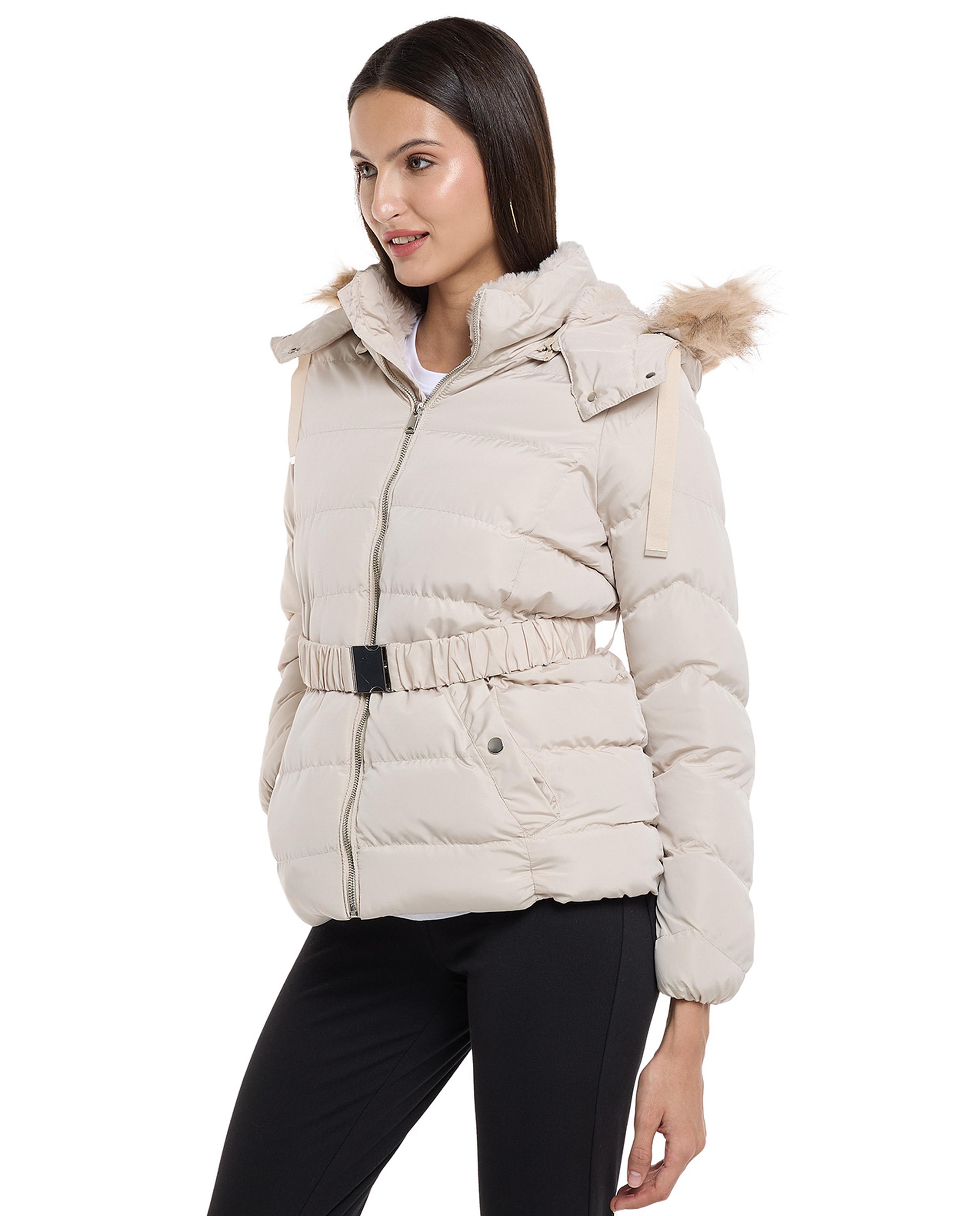 جاكيت بافر بغطاء رأس وسحاب