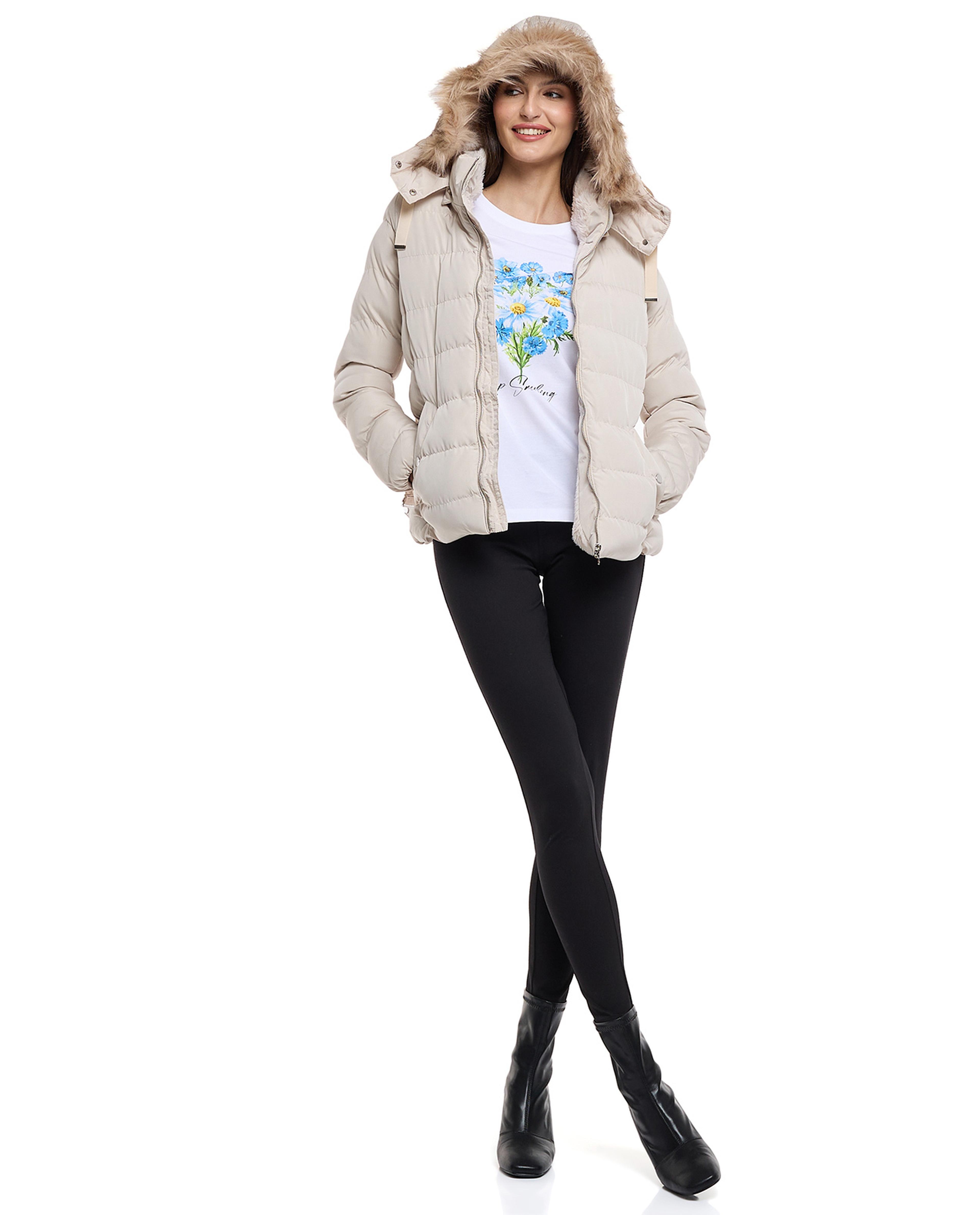 جاكيت بافر بغطاء رأس وسحاب