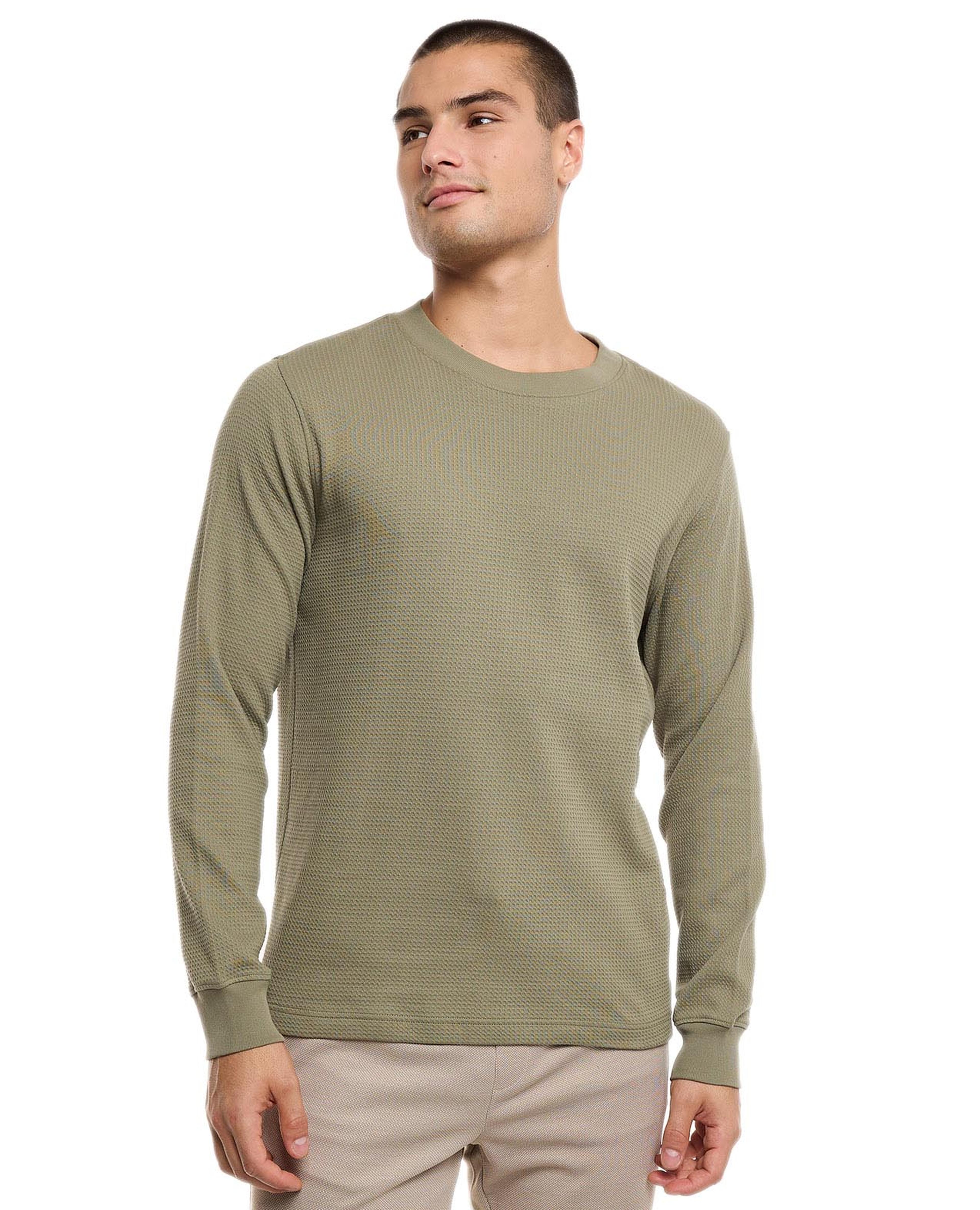 تيشيرت سادة بياقة مستديرة وأكمام طويلة