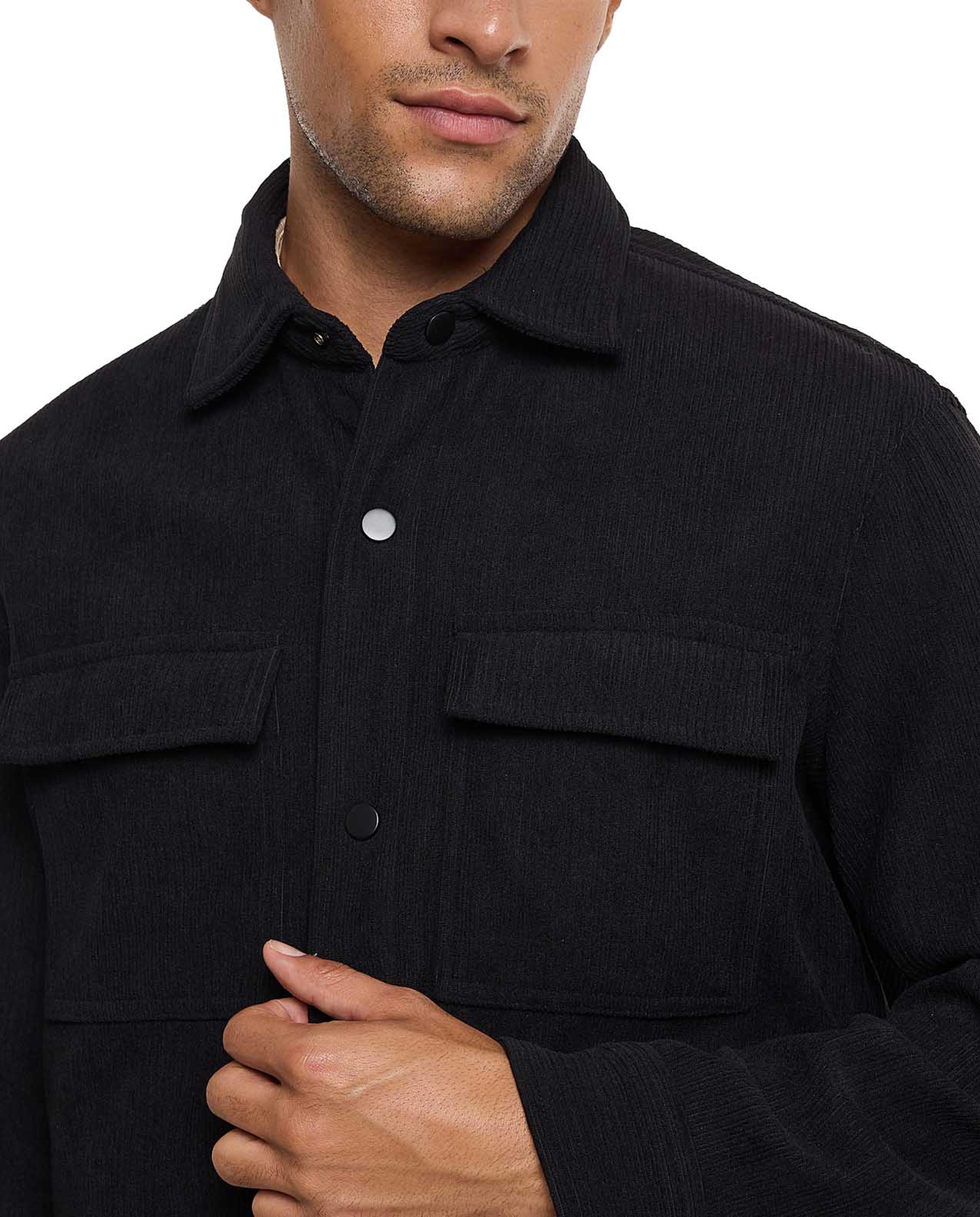 جاكيت بقفل كبس