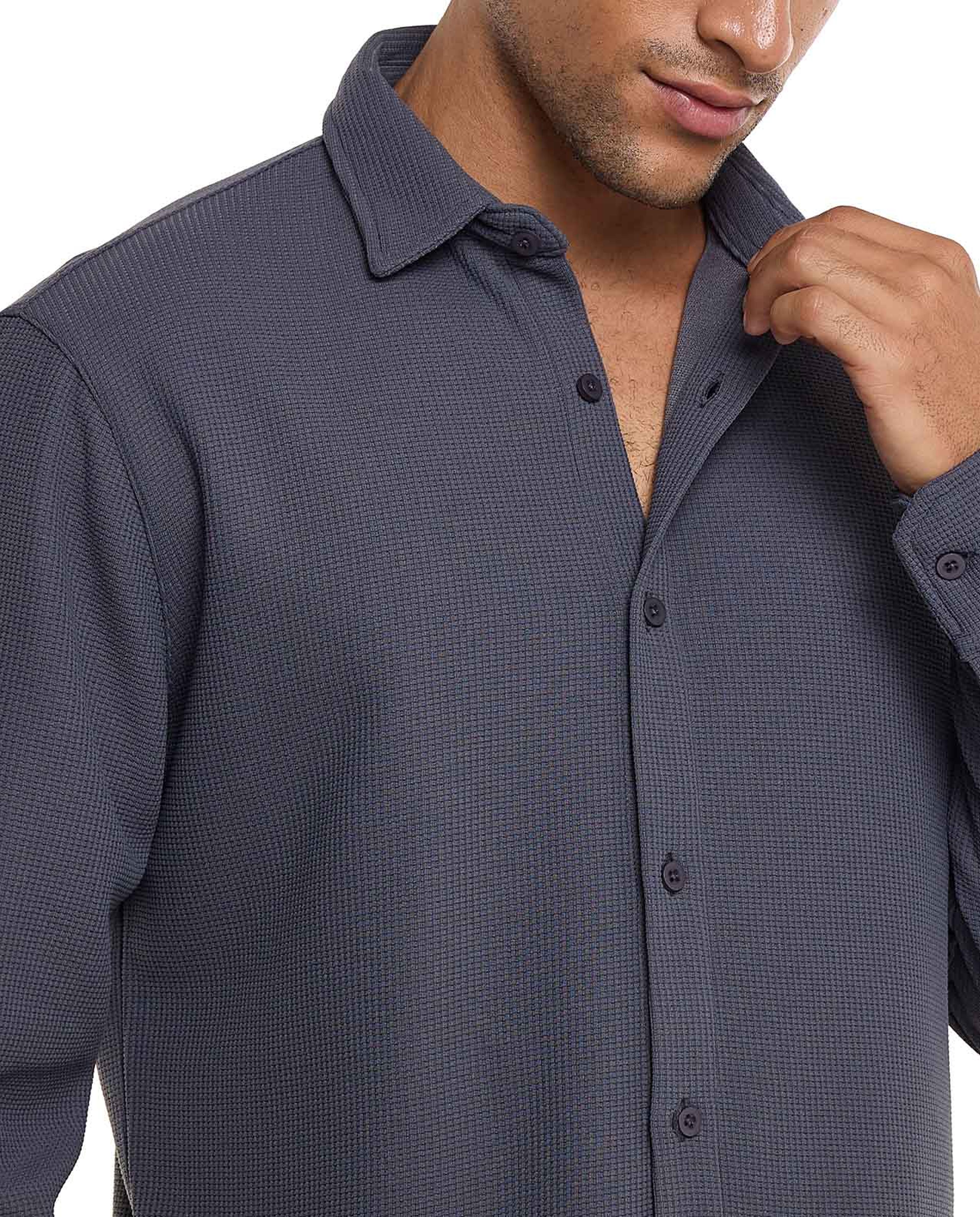Solid Shirt with Classic Collar and Long Sleeves