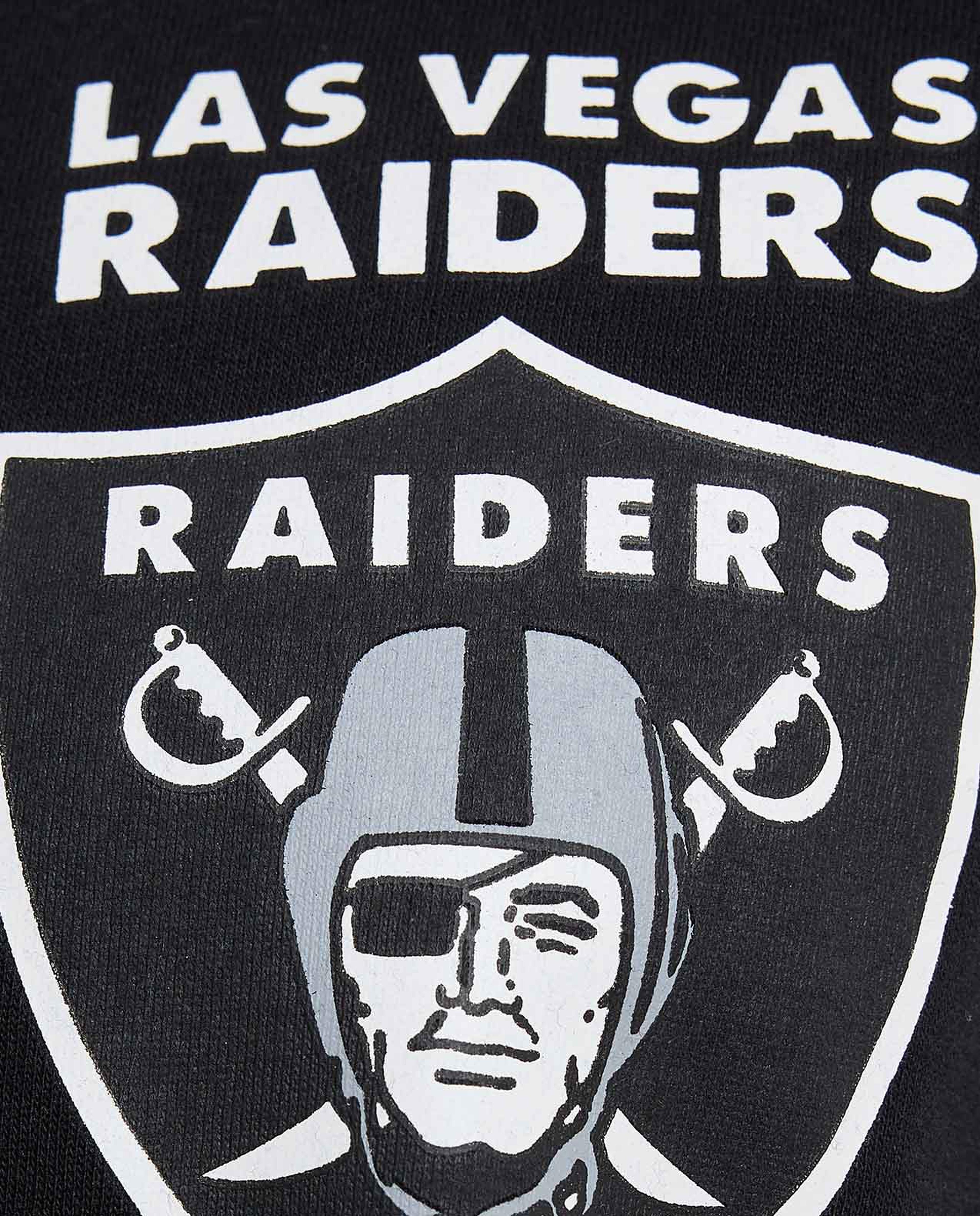 جاكيت بومبر بألوان متناسقة بأزرار كبس