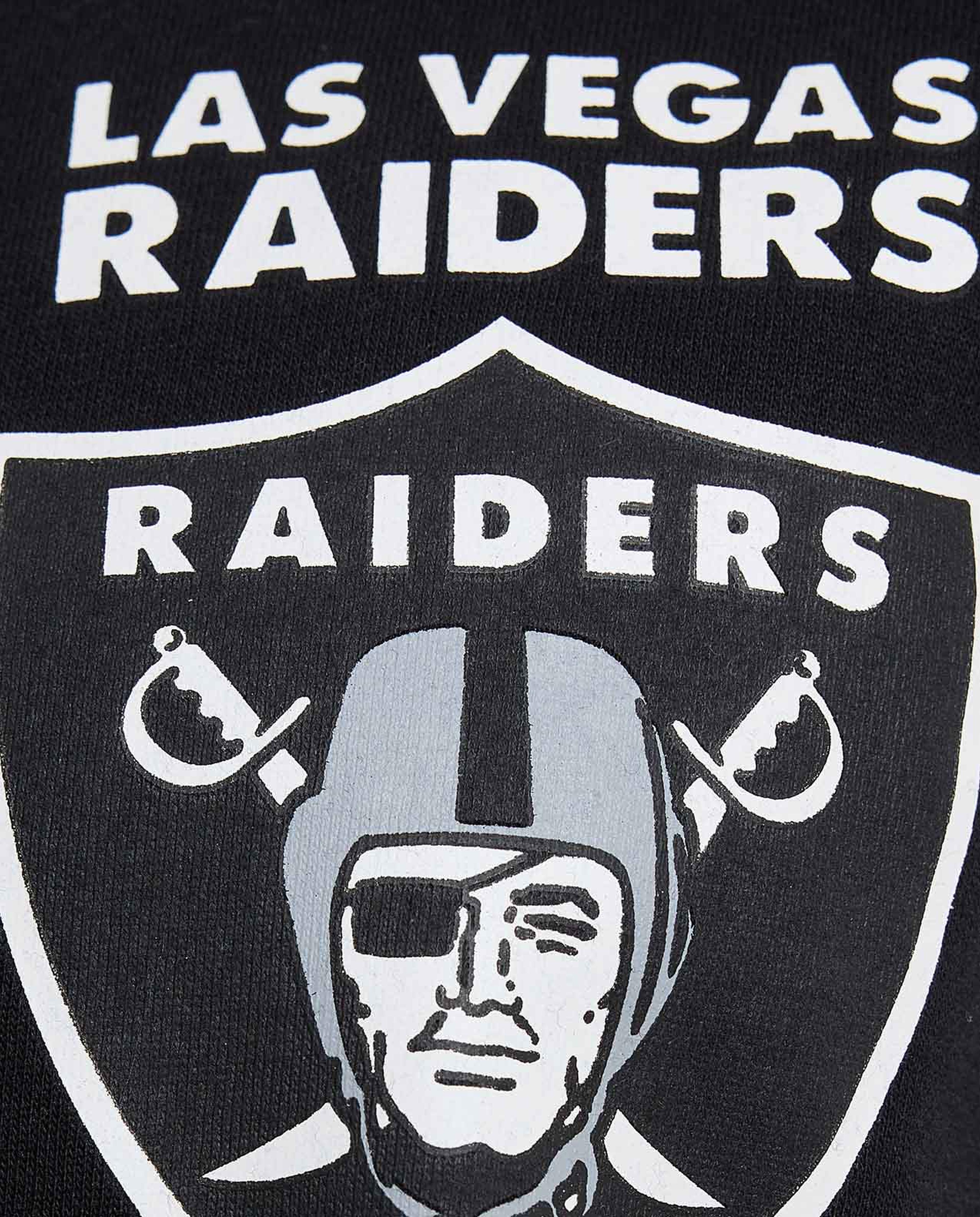 جاكيت بومبر بألوان متناسقة بأزرار كبس