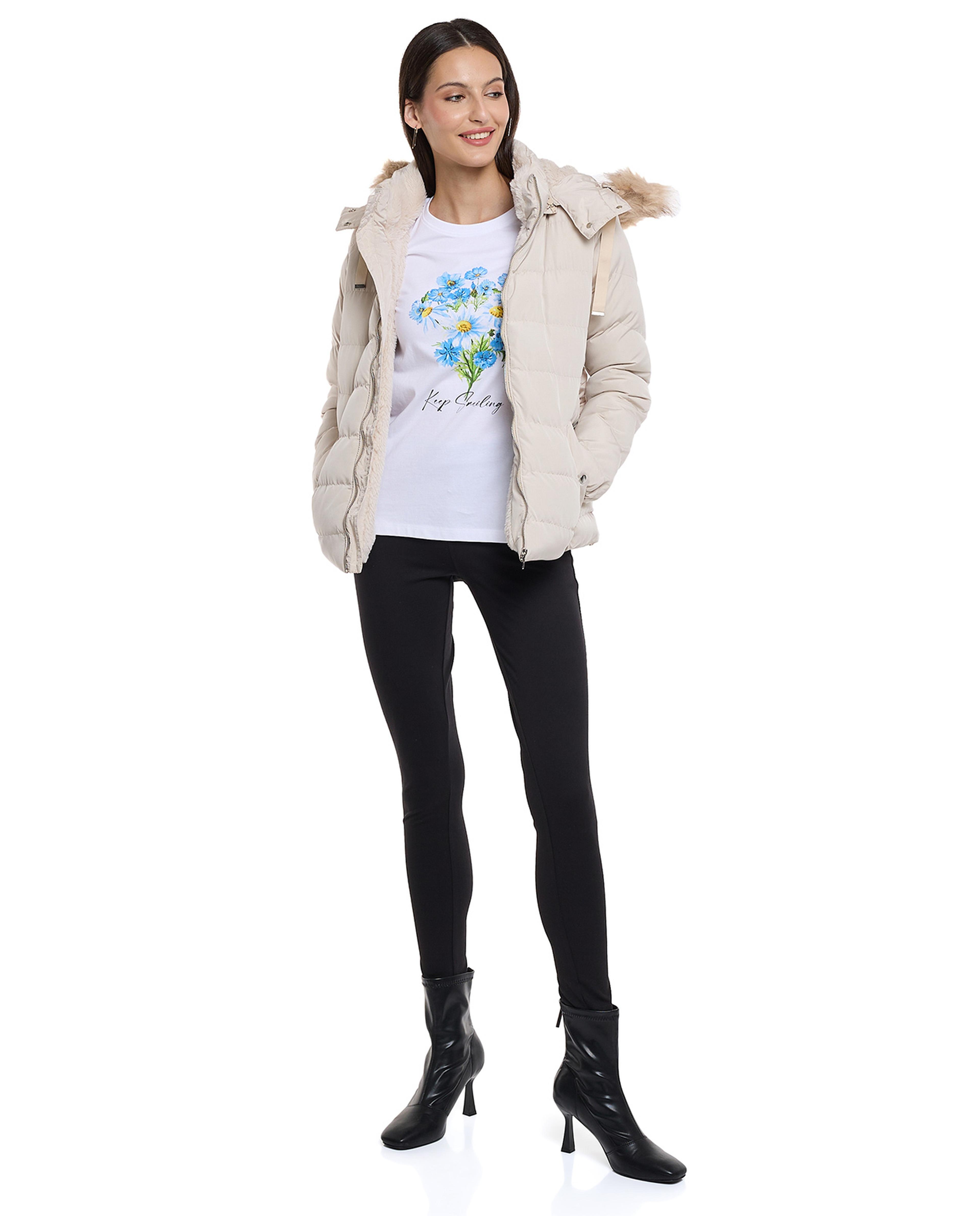 Graphic Print T-Shirt with Crew Neck and Short Sleeves