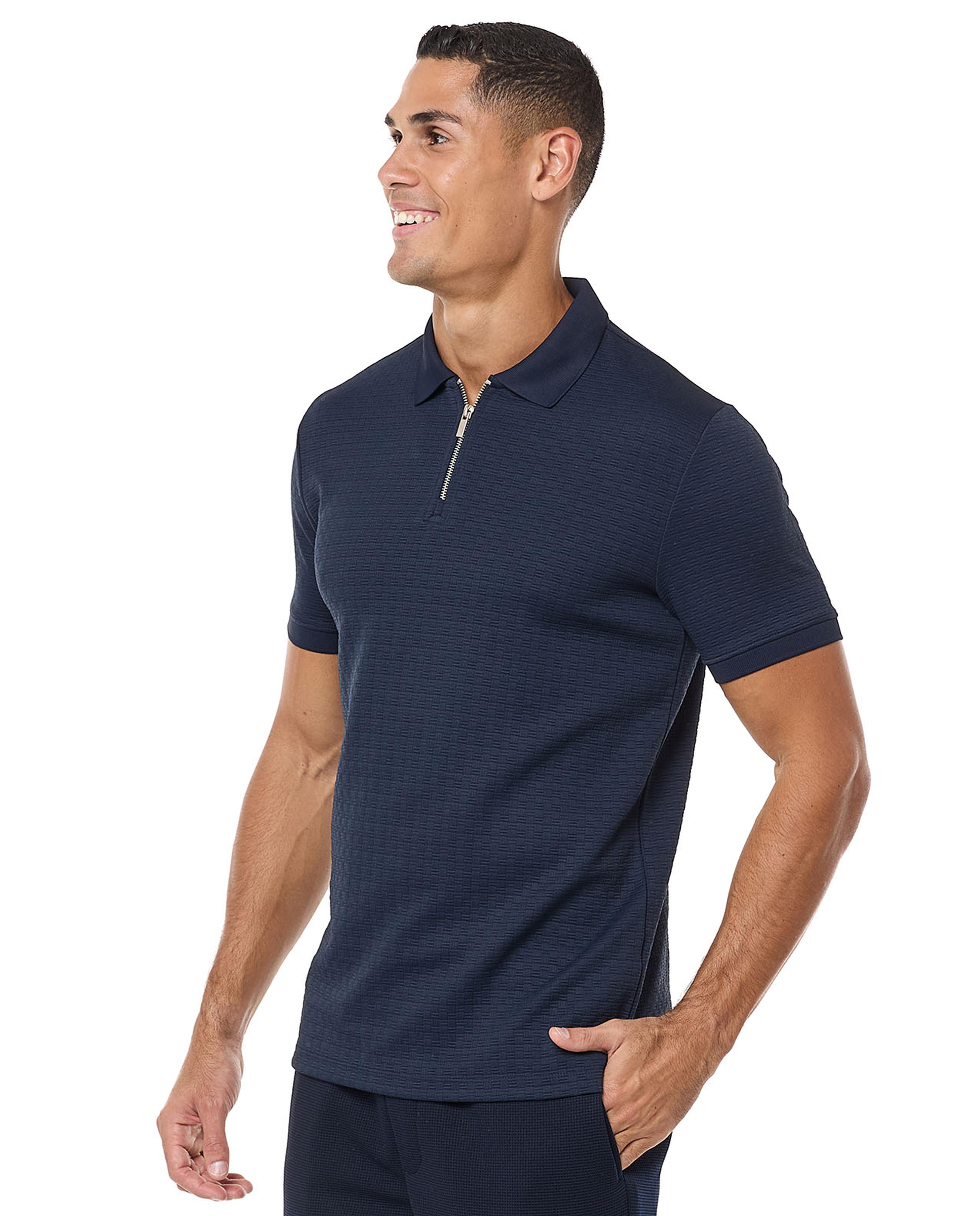 تيشيرت بولو بأكمام قصيرة