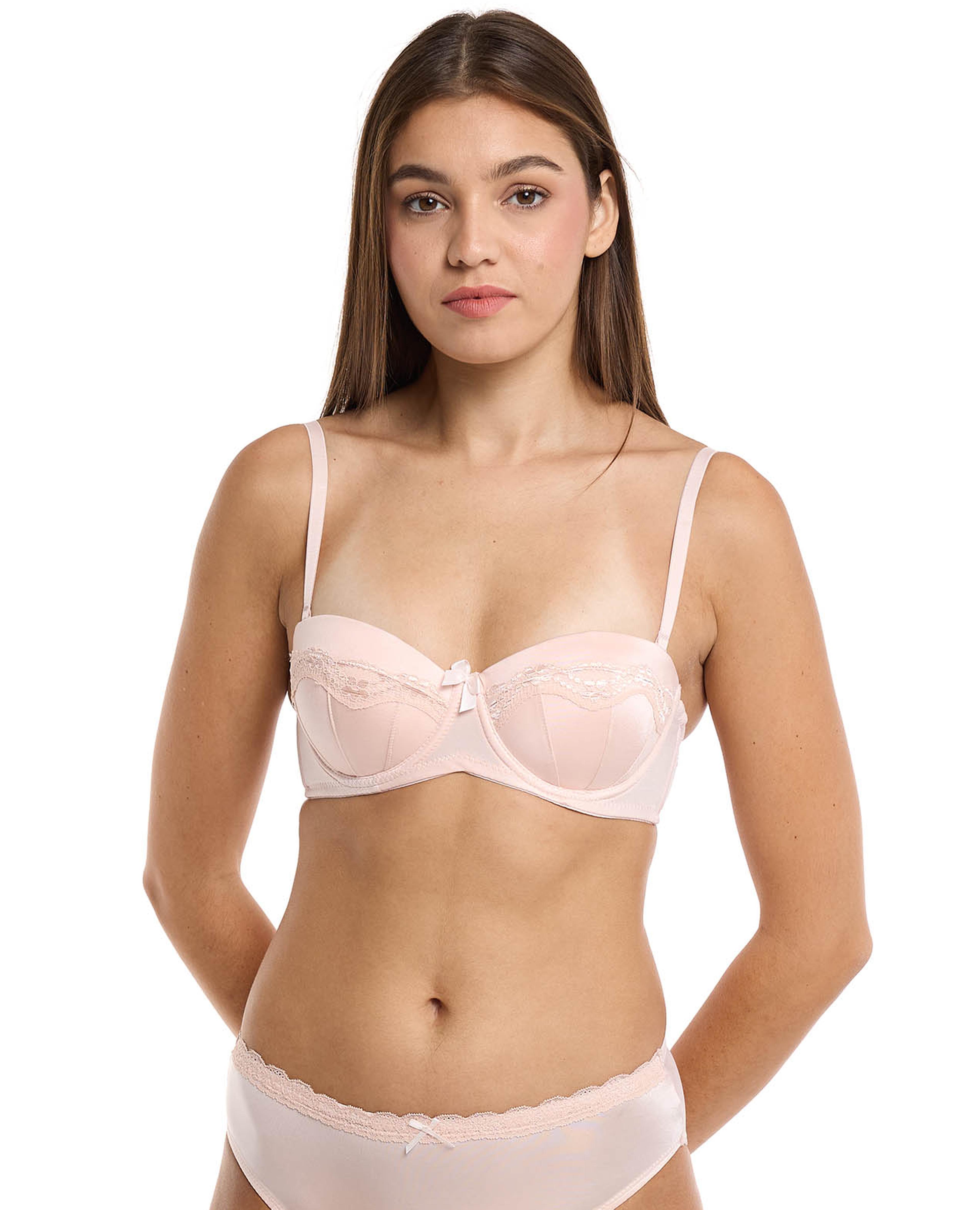 حمالة صدر بدون حمالات مزينة بدانتيل