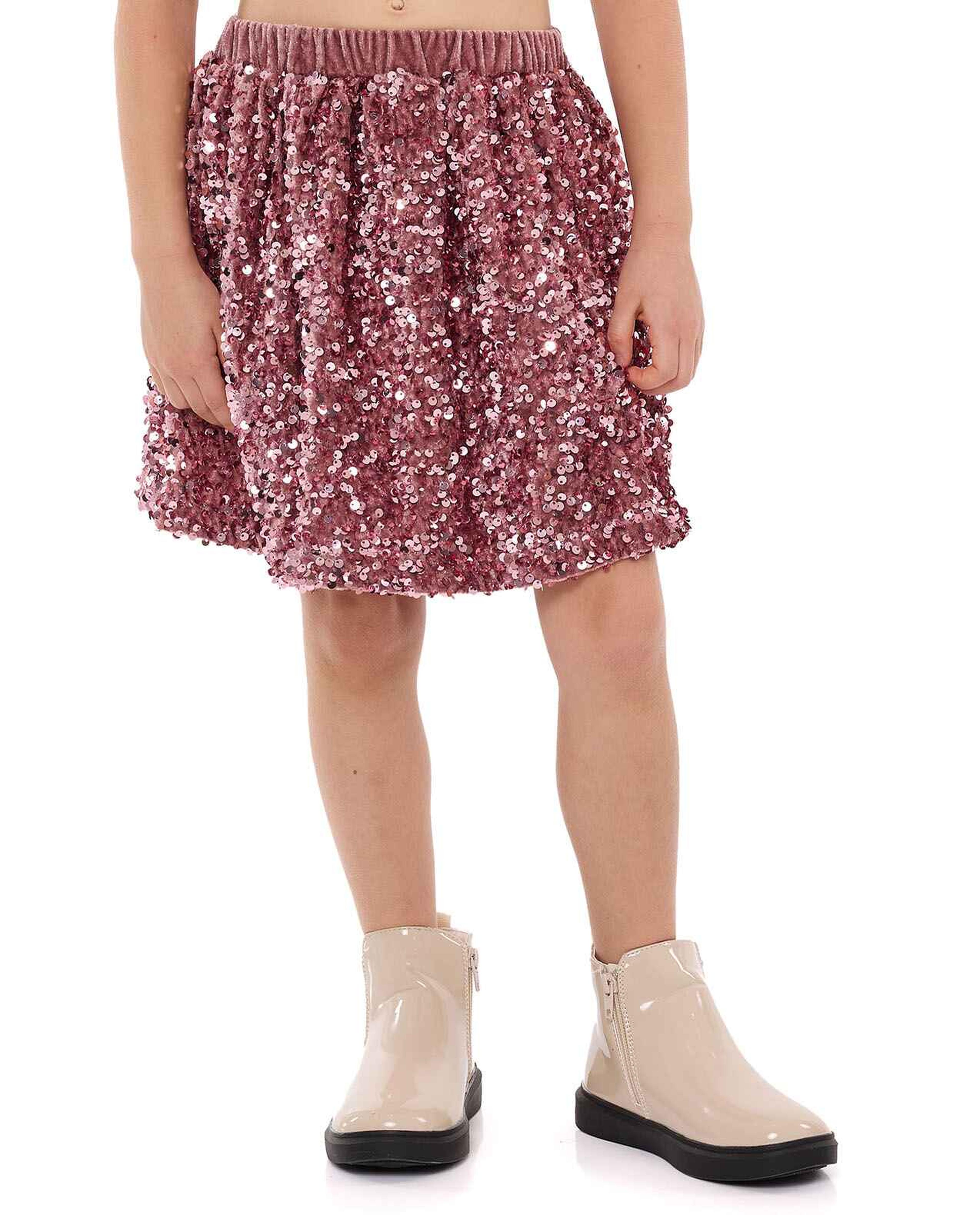 تنورة قصيرة مزينة بترتر