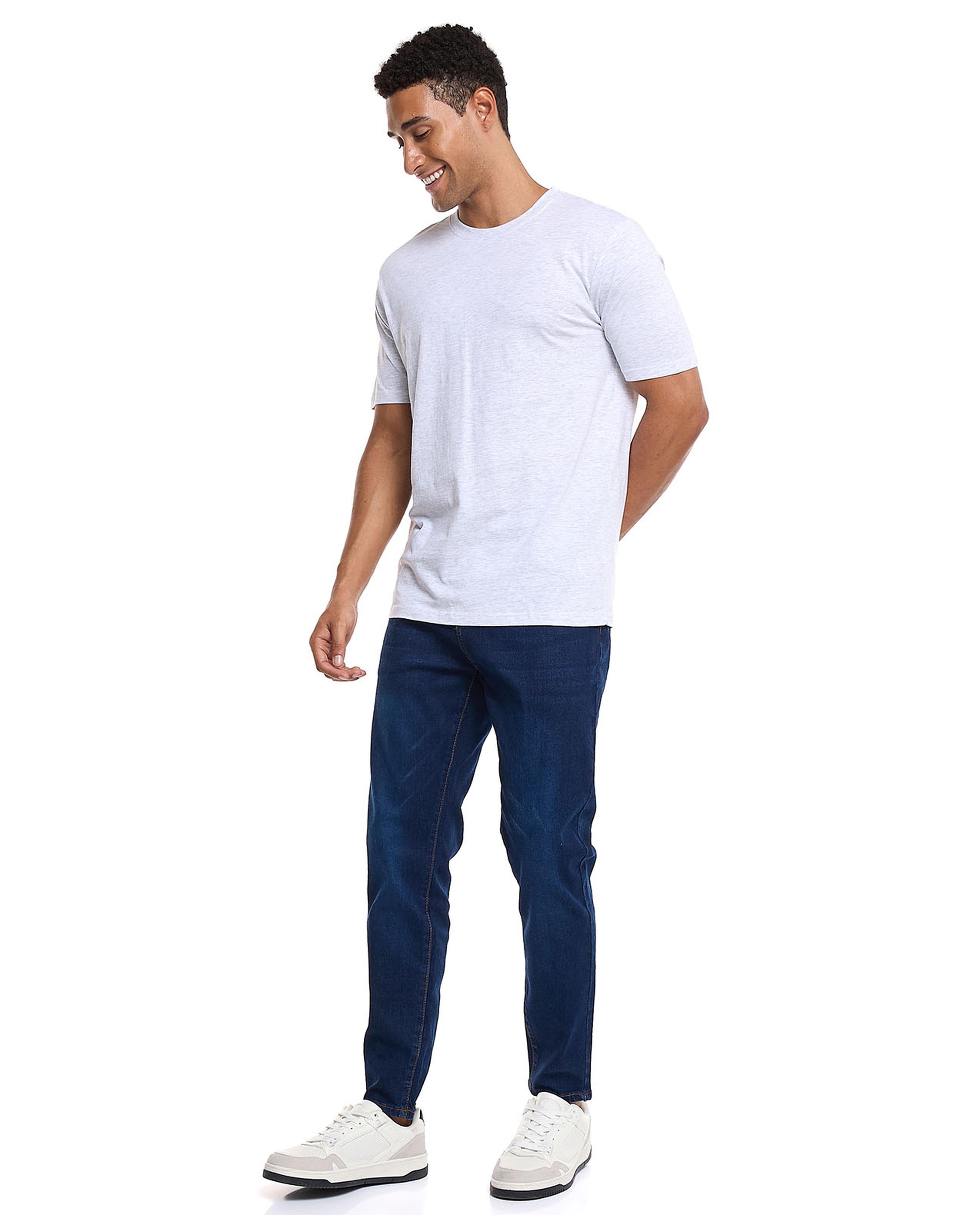 Solid Carrot Fit Jeans with Button Closure