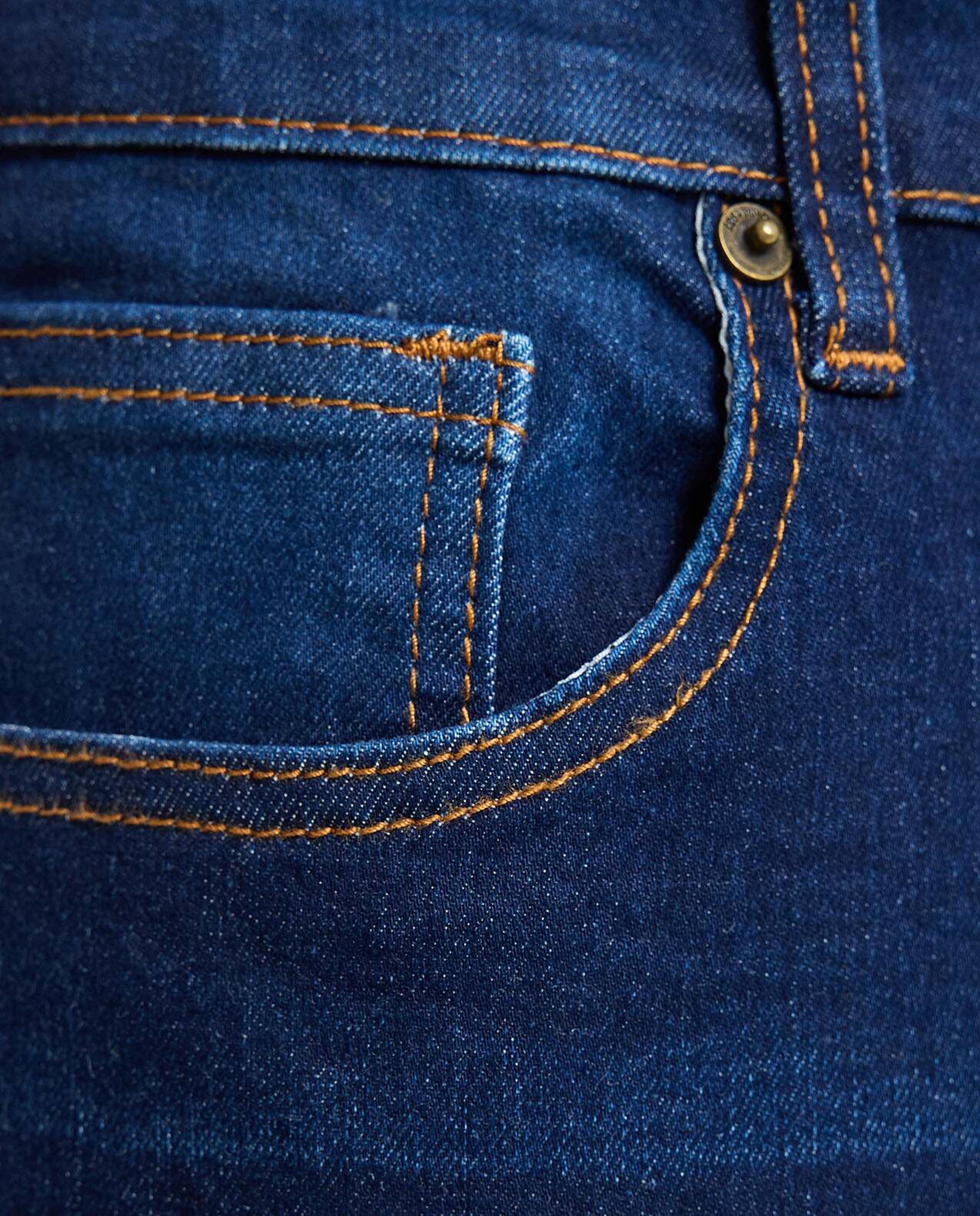 Solid Carrot Fit Jeans with Button Closure