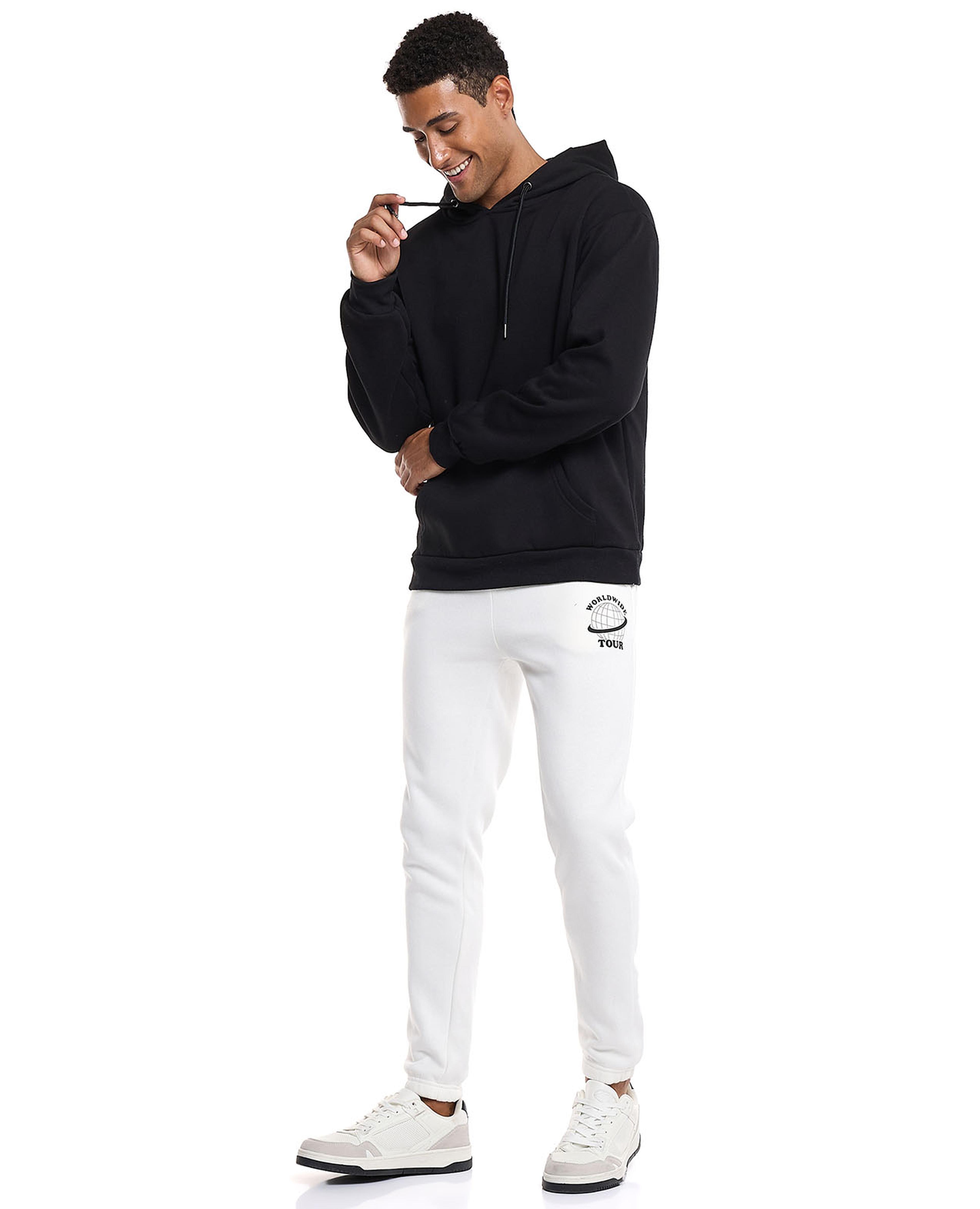 جوغر رياضي برباط على الخصر وطبعة