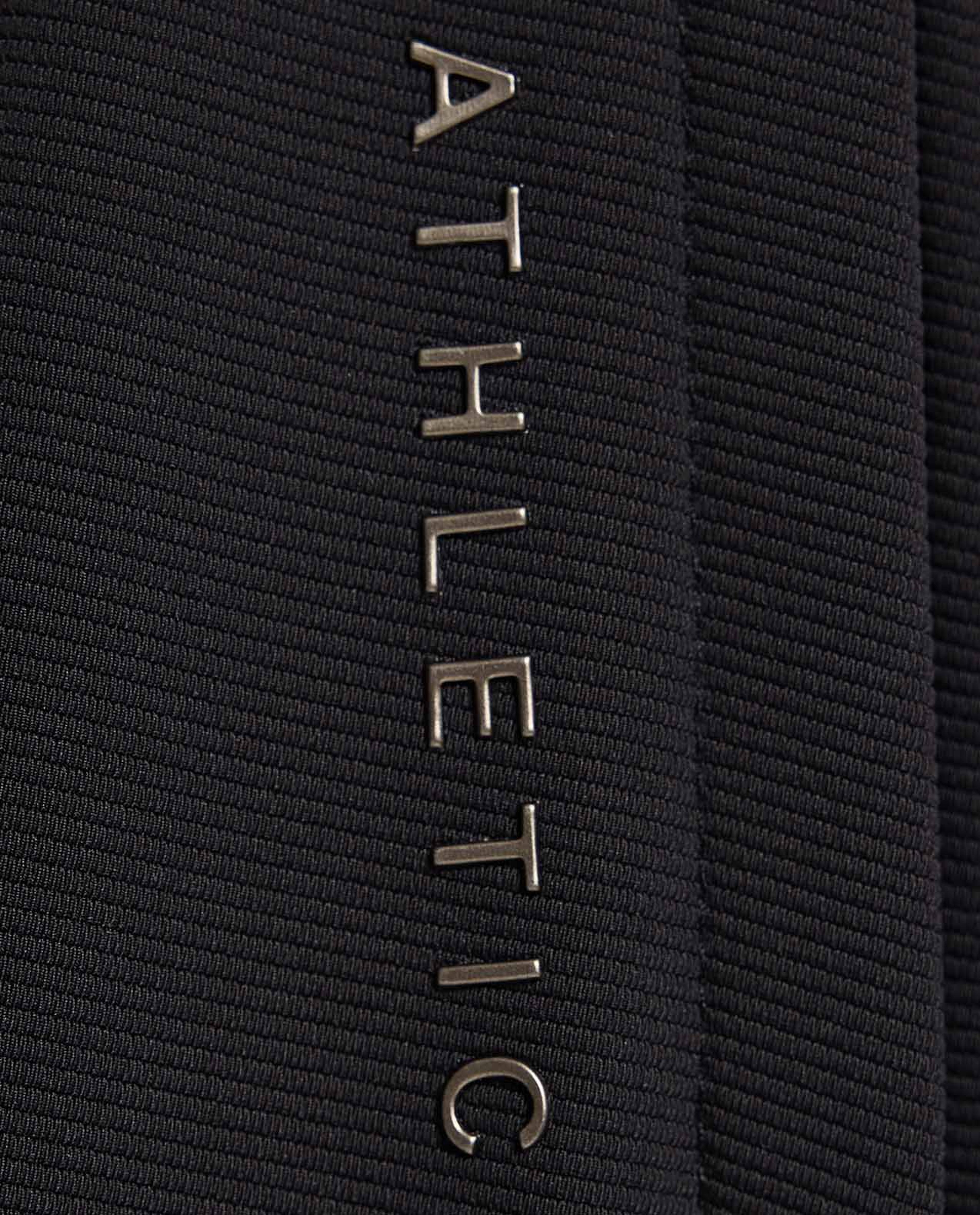 جوغر رياضي برباط على الخصر وطبعة