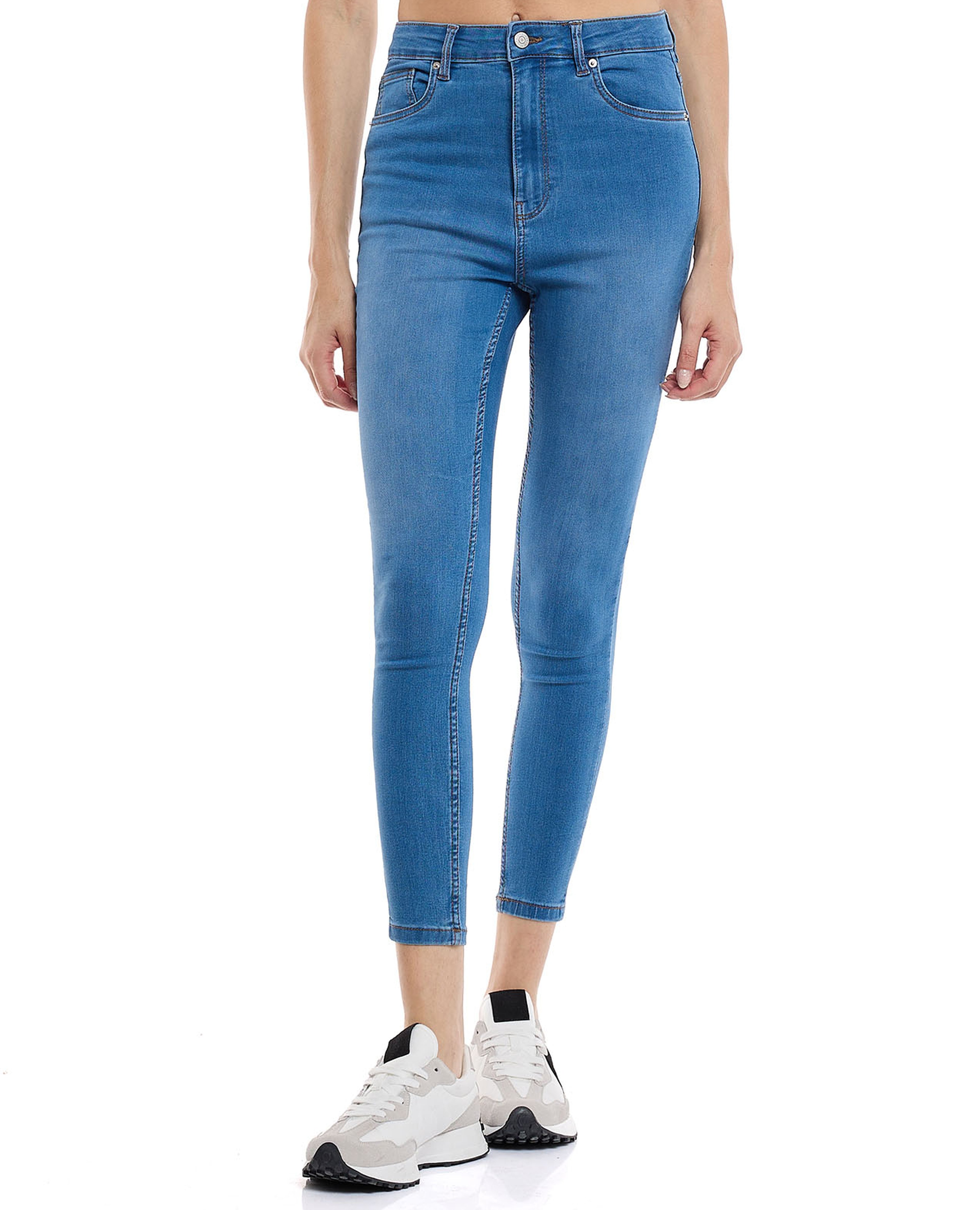 Solid Skinny Fit Jeans with Button Closure