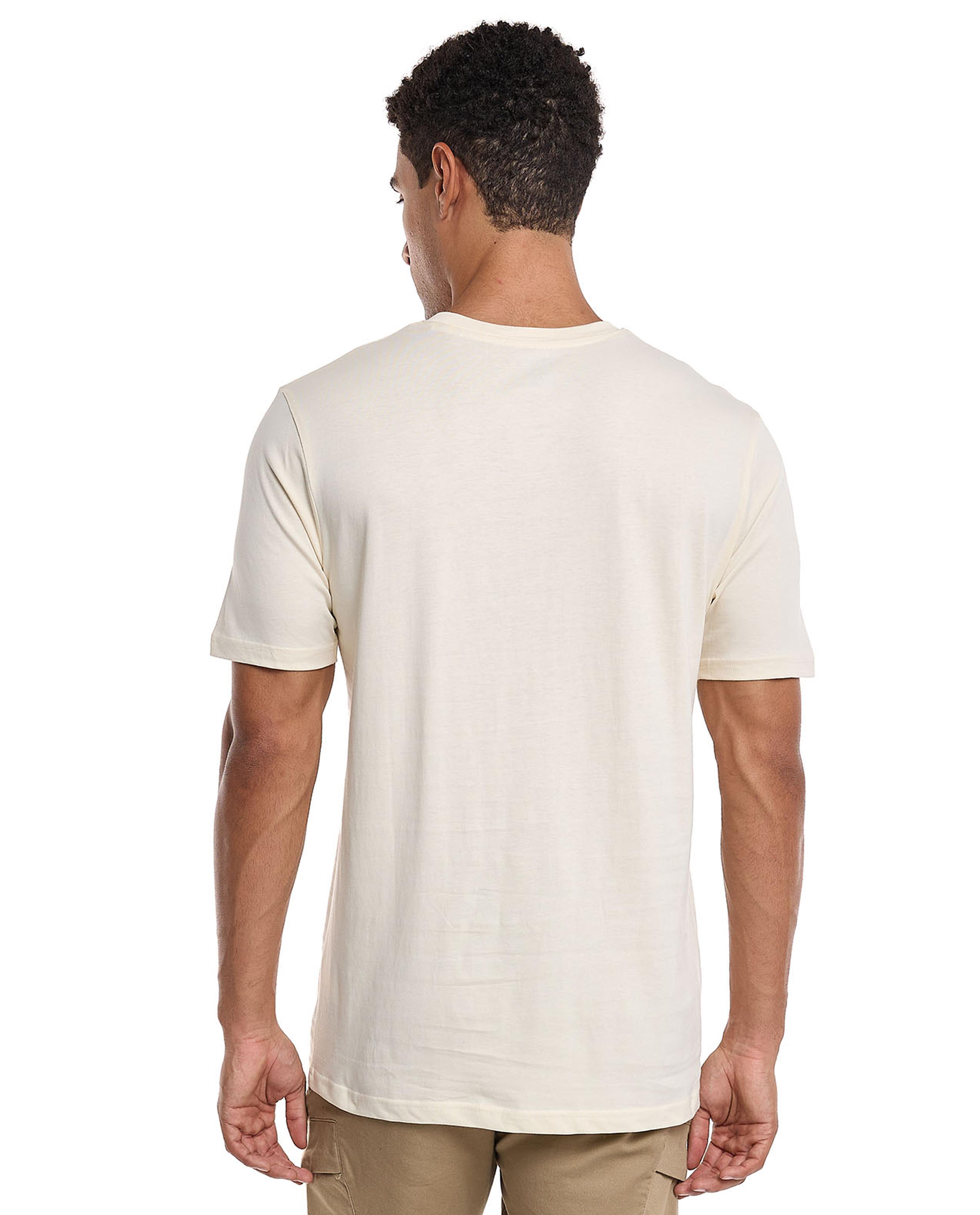 تيشيرت سادة بأكمام قصيرة ورقبة مستديرة