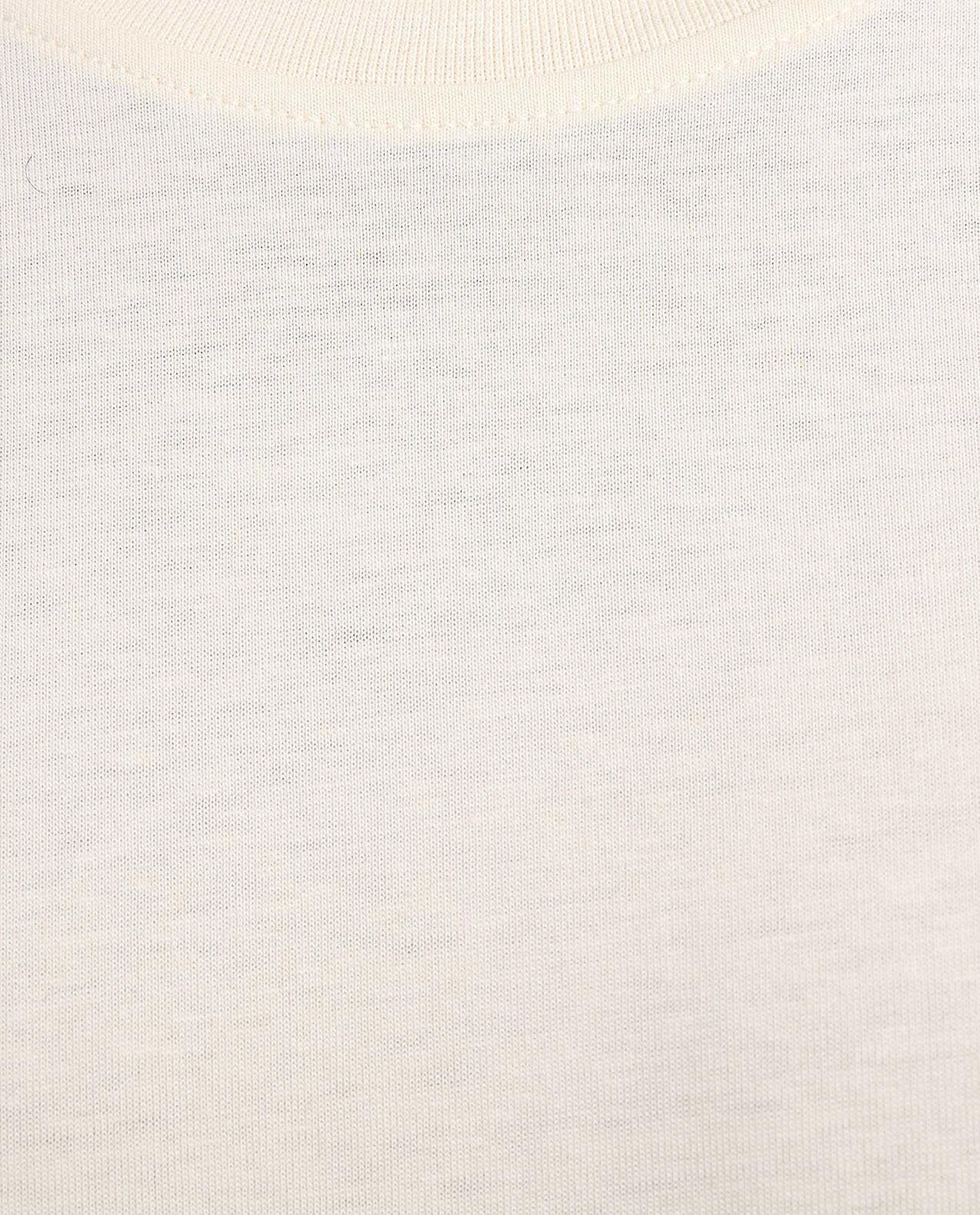 تيشيرت سادة بأكمام قصيرة ورقبة مستديرة